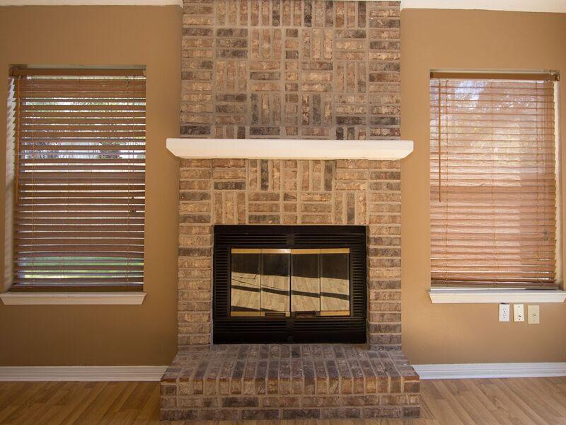 CANTERBURY WOODS - Residential