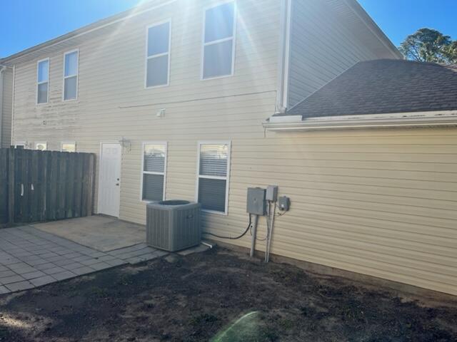 SHELL PARK T/H - Residential Lease