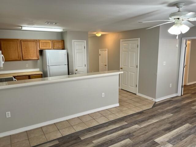 SHELL PARK T/H - Residential Lease