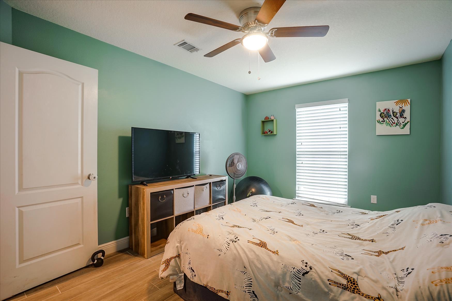NAVARRE S/D 2ND ADDN - Residential