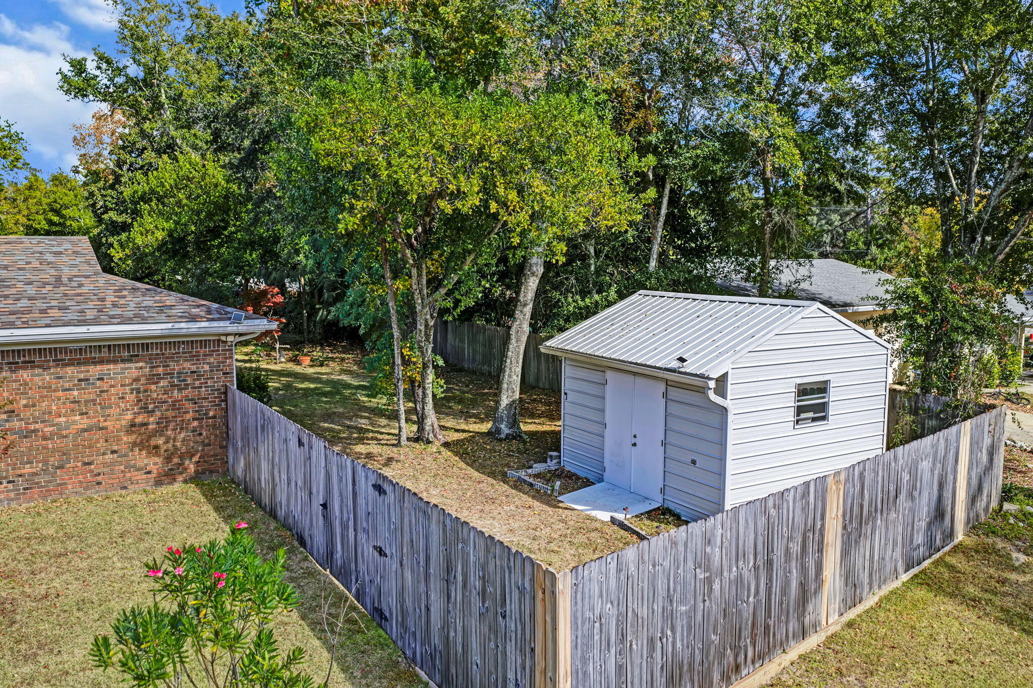 LONGWOOD S/D 2ND ADDN - Residential