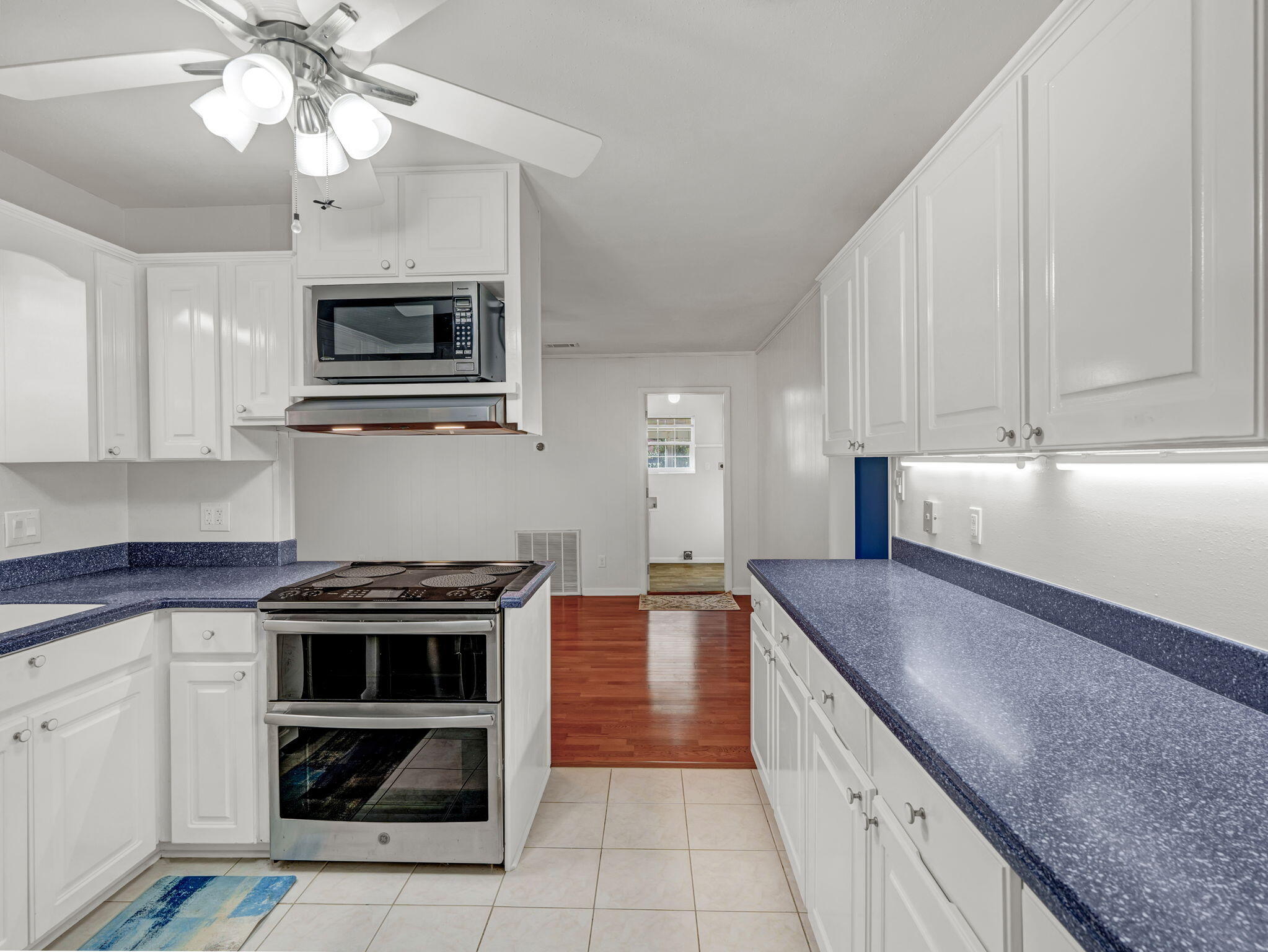 LONGWOOD S/D 2ND ADDN - Residential