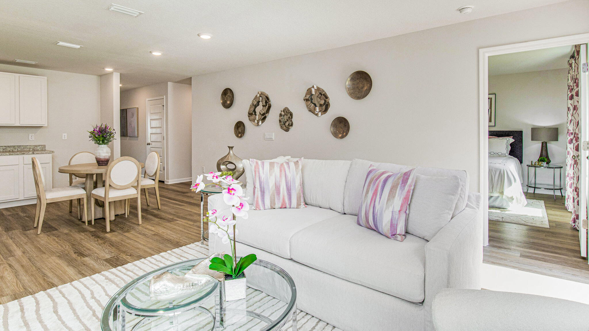 RIVERS COVE - Residential