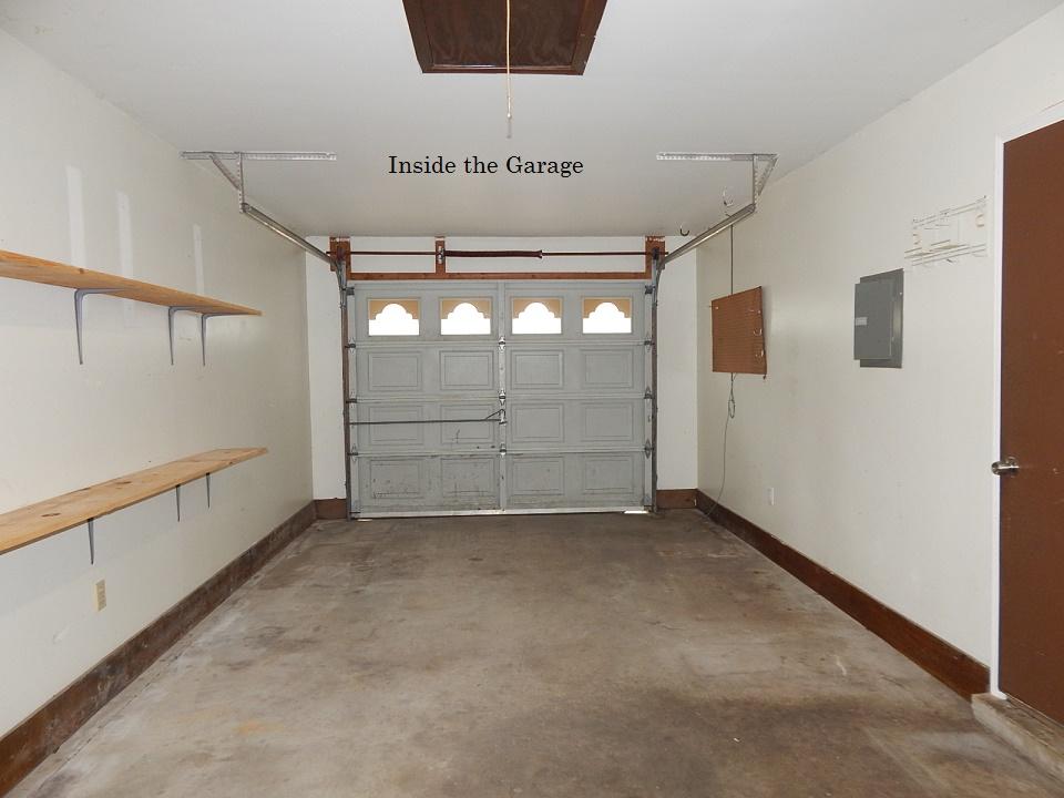 SHOAL CREEK S/D LOT 2 BLK D - Residential