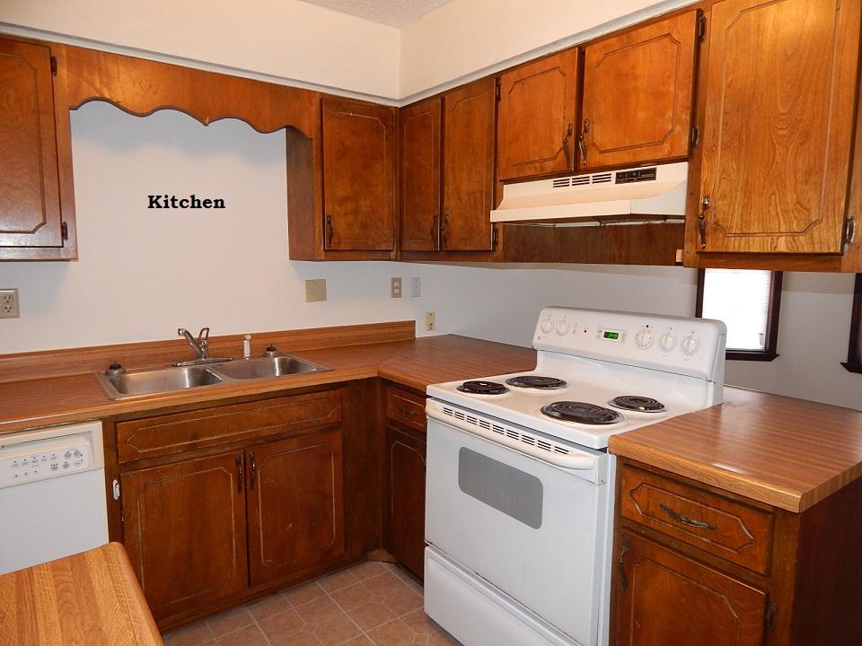 SHOAL CREEK S/D LOT 2 BLK D - Residential