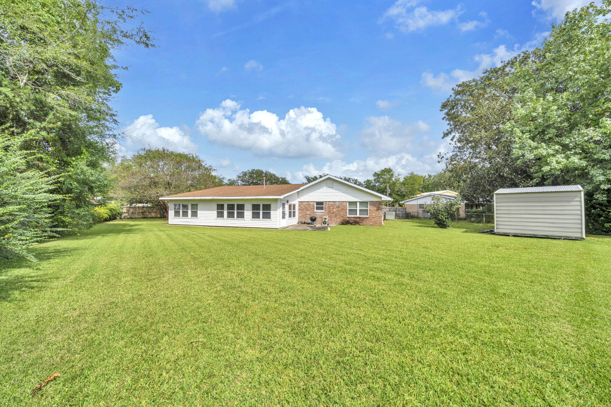 COLONY ESTATES - Residential