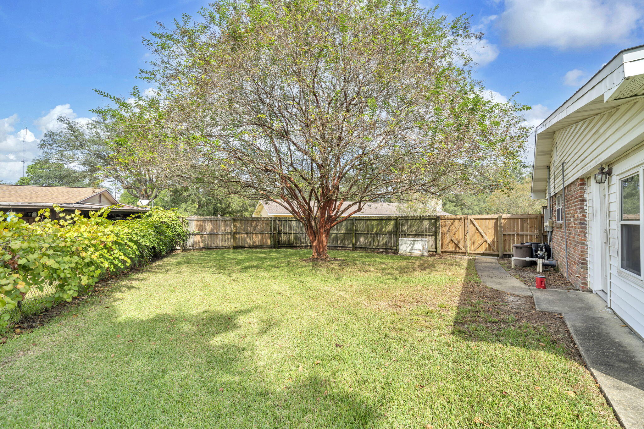 COLONY ESTATES - Residential