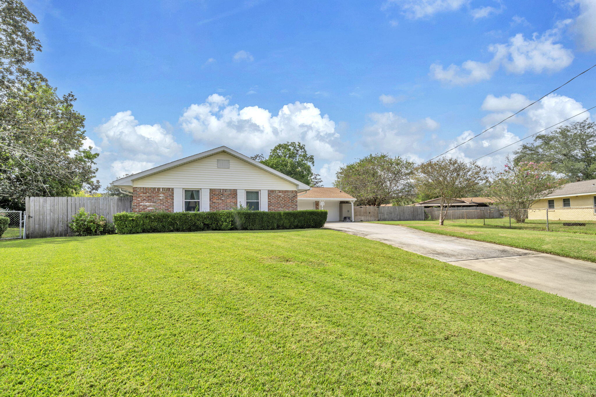 COLONY ESTATES - Residential