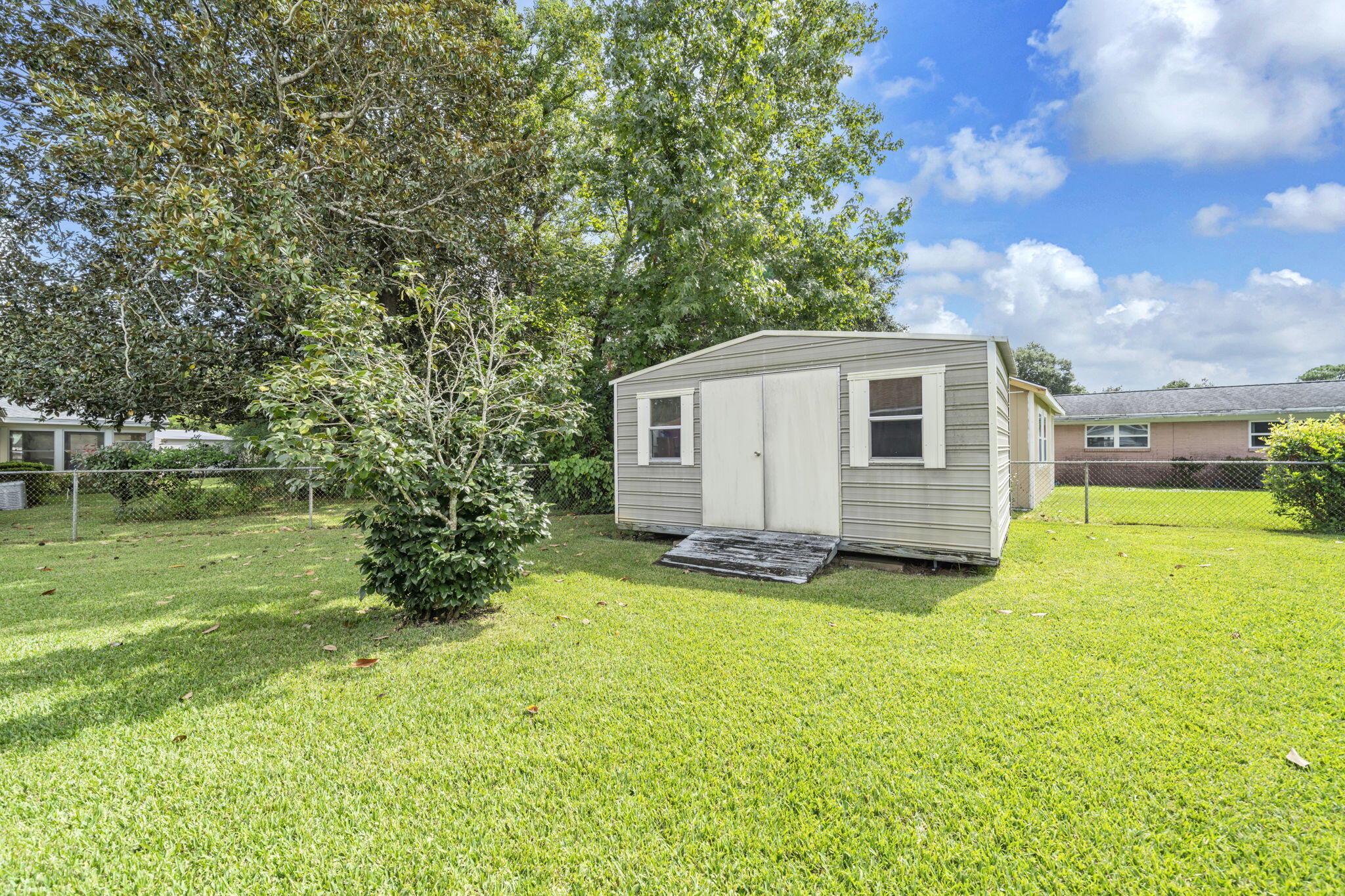 COLONY ESTATES - Residential