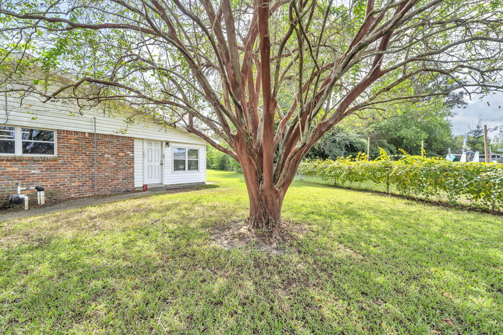 COLONY ESTATES - Residential