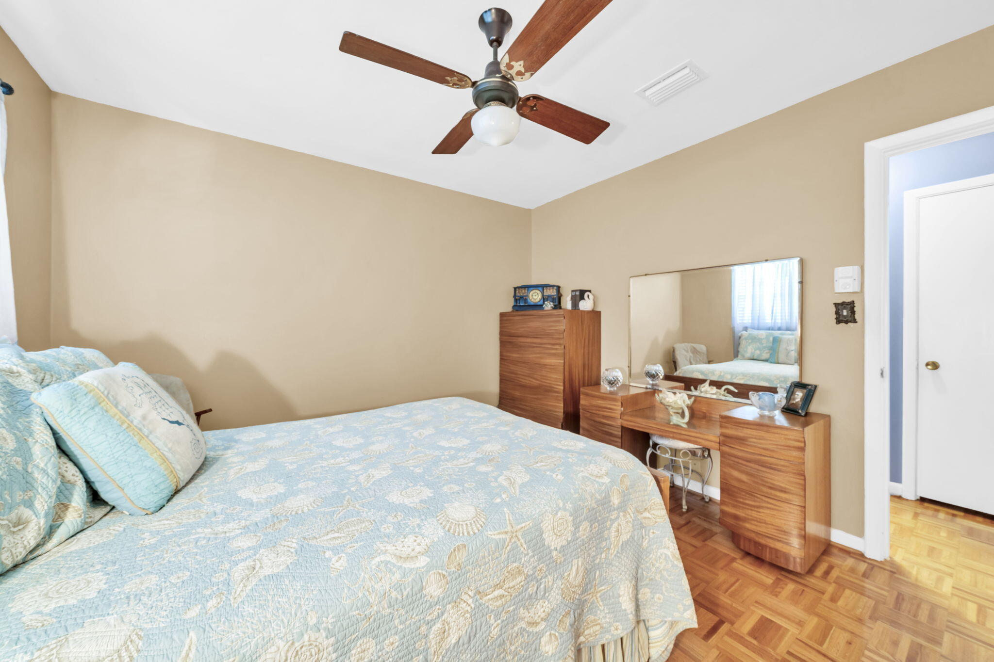 COLONY ESTATES - Residential