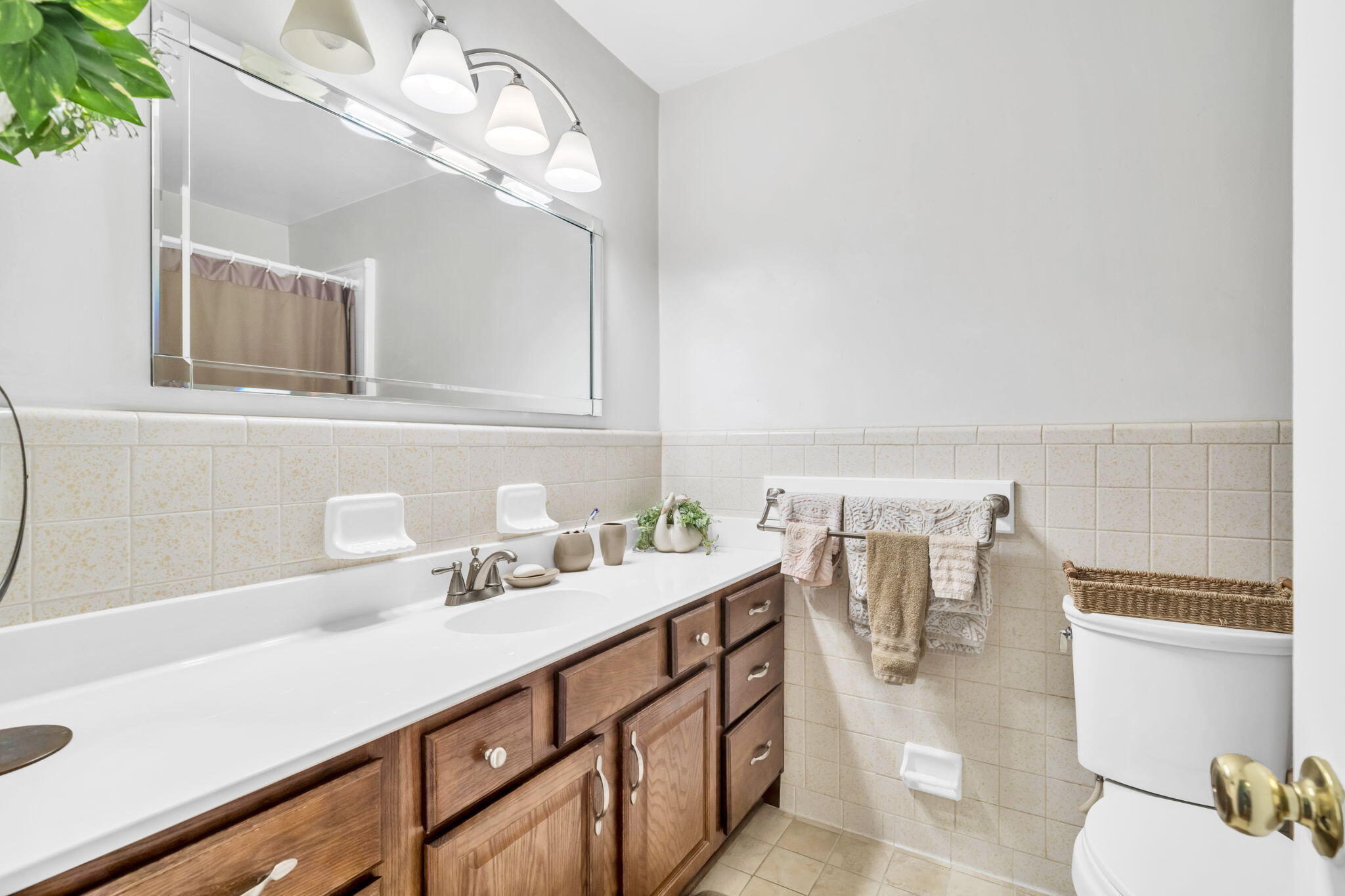 COLONY ESTATES - Residential