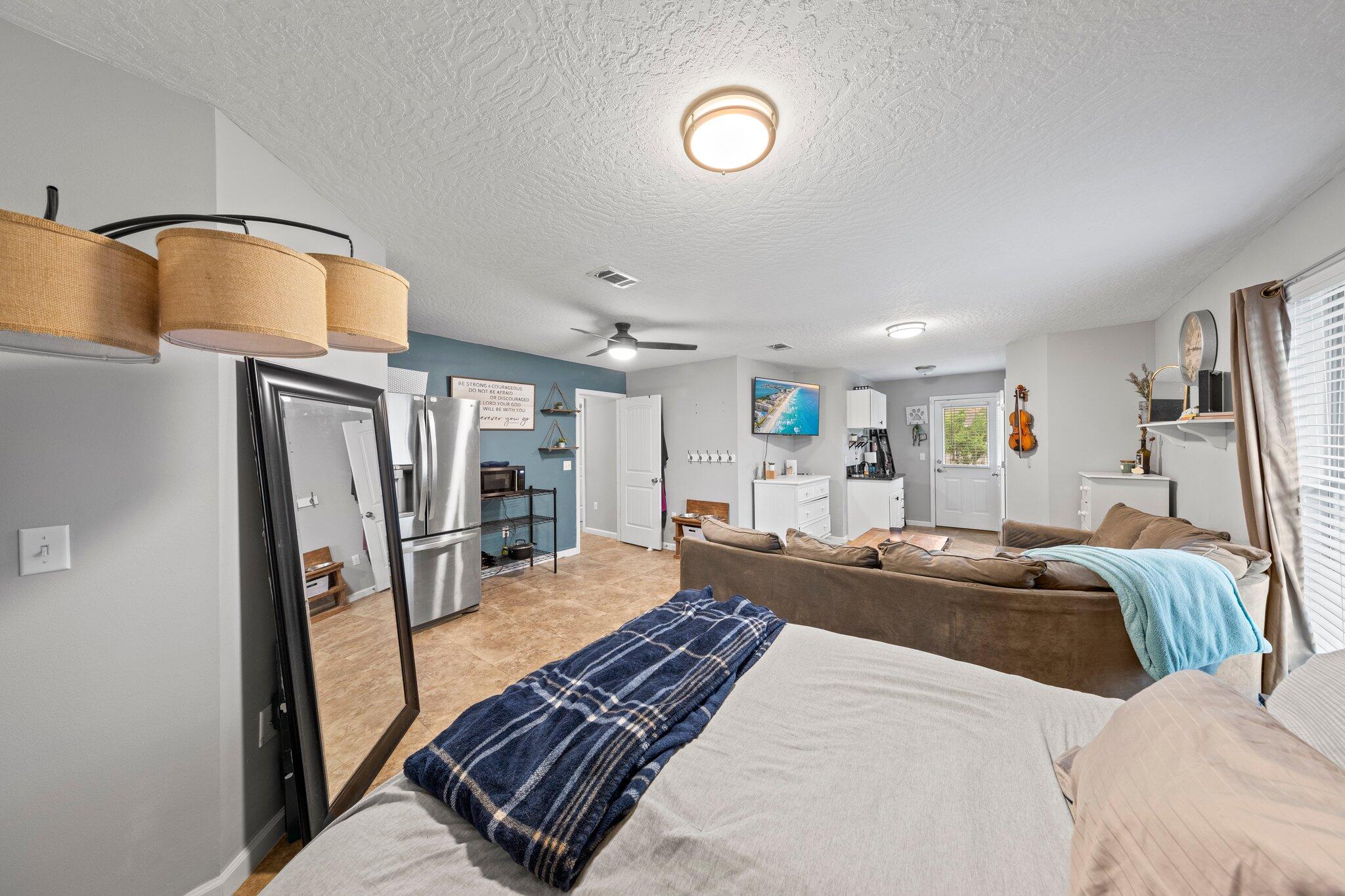 KAITLYNS PRESERVE - Residential