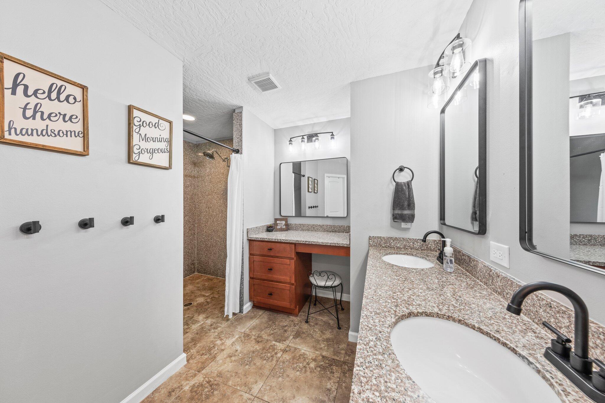 KAITLYNS PRESERVE - Residential