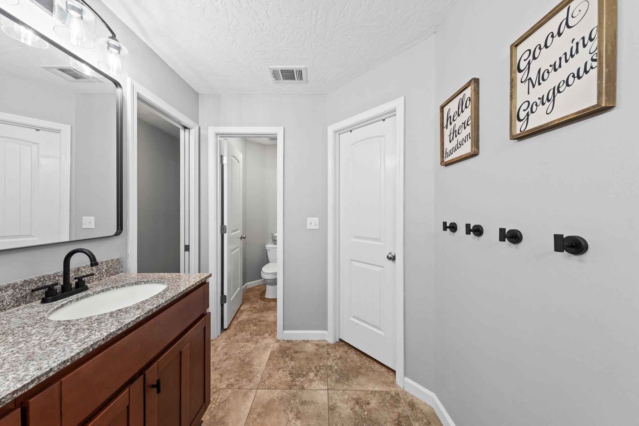 KAITLYNS PRESERVE - Residential