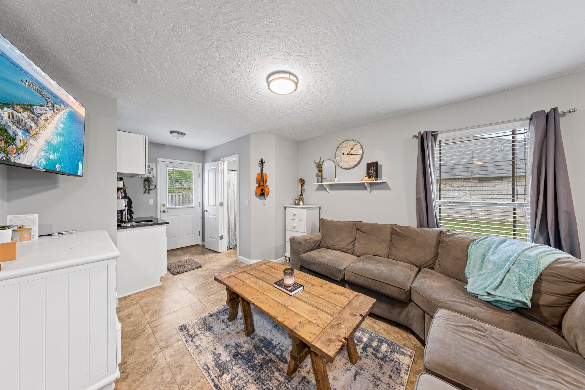 KAITLYNS PRESERVE - Residential