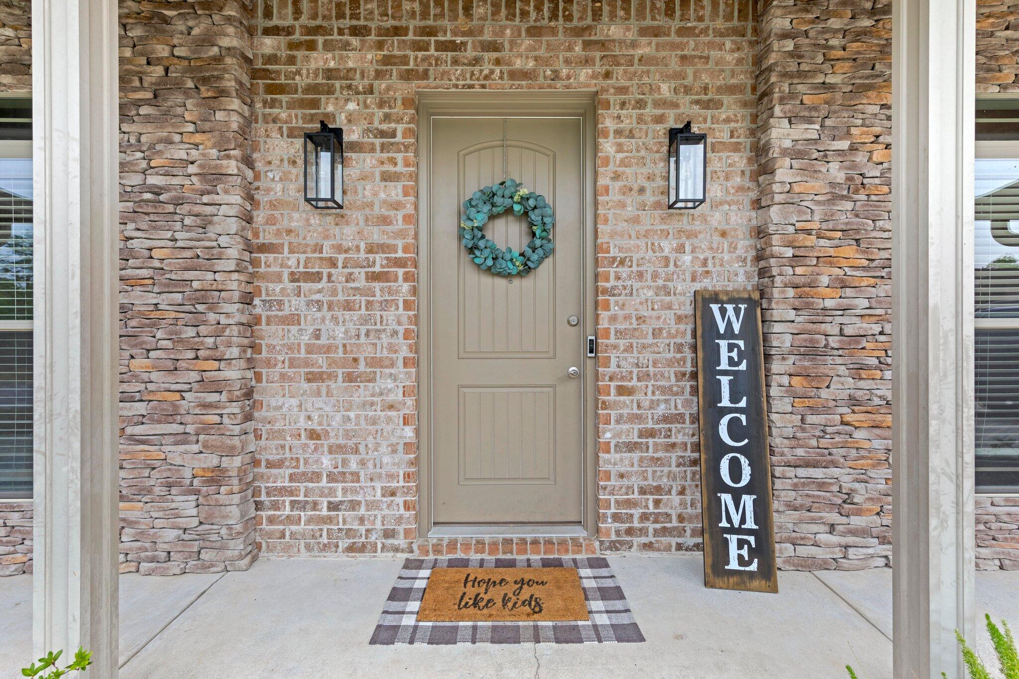 KAITLYNS PRESERVE - Residential