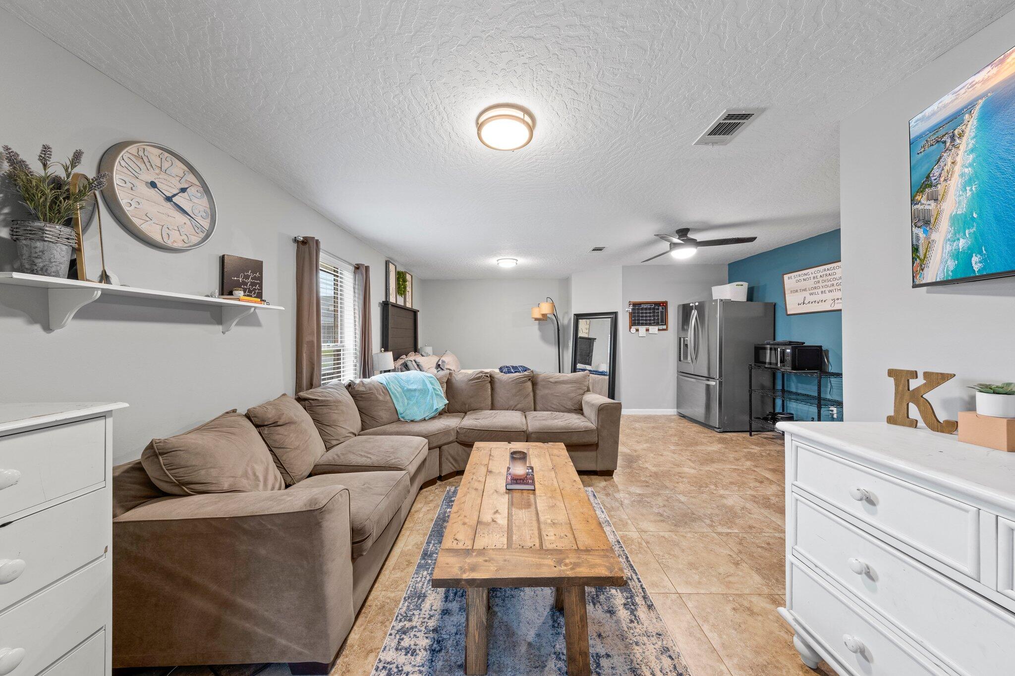 KAITLYNS PRESERVE - Residential