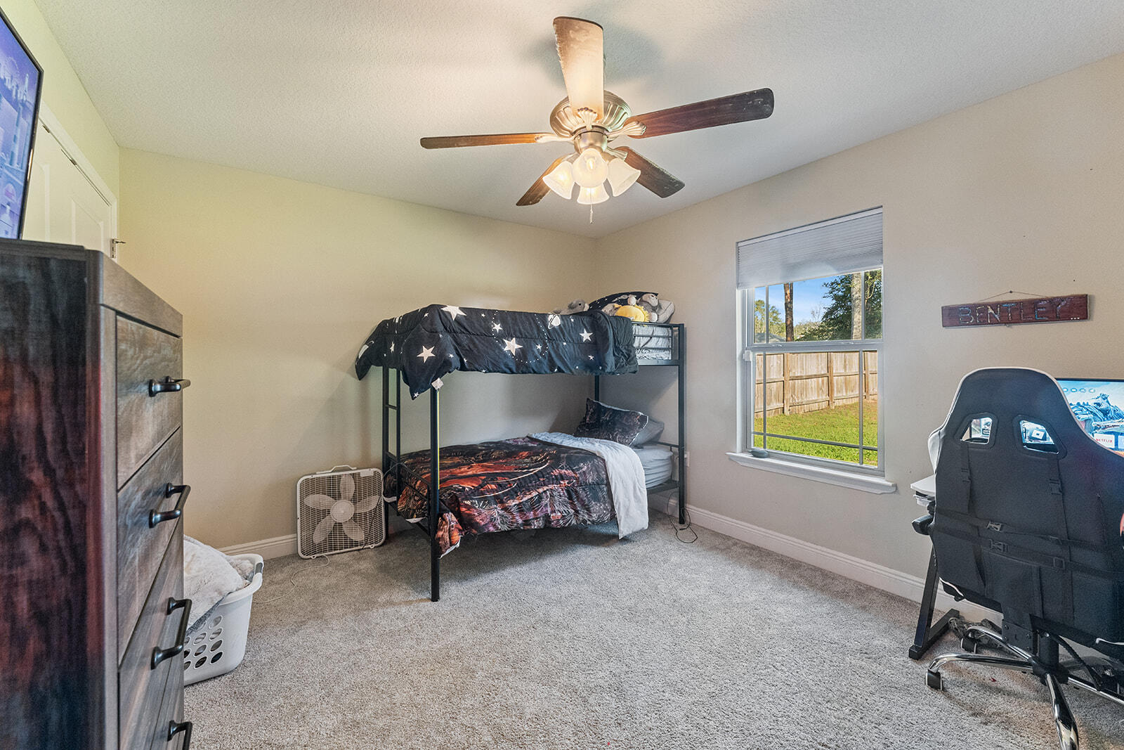 JAYDE ESTATES - Residential Lease
