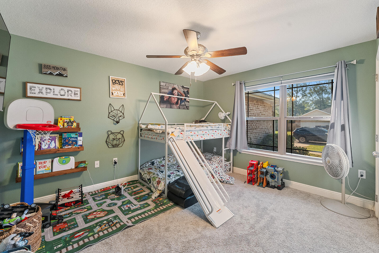 JAYDE ESTATES - Residential Lease