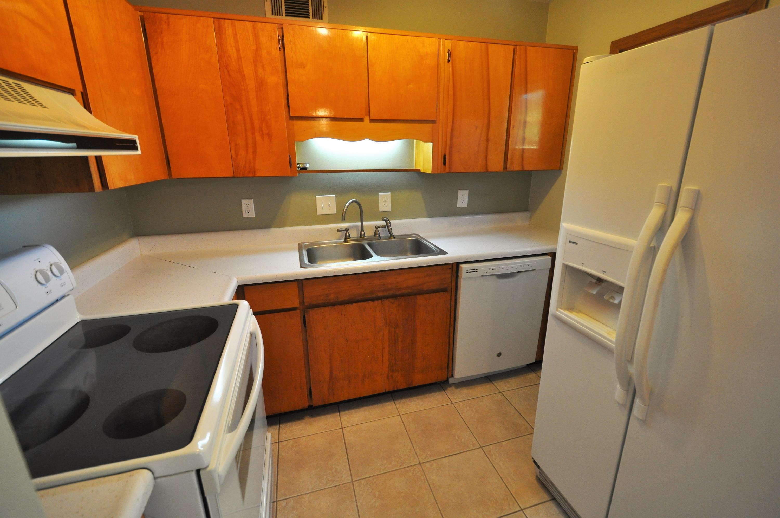 RACETRACK ROAD 1ST - Residential