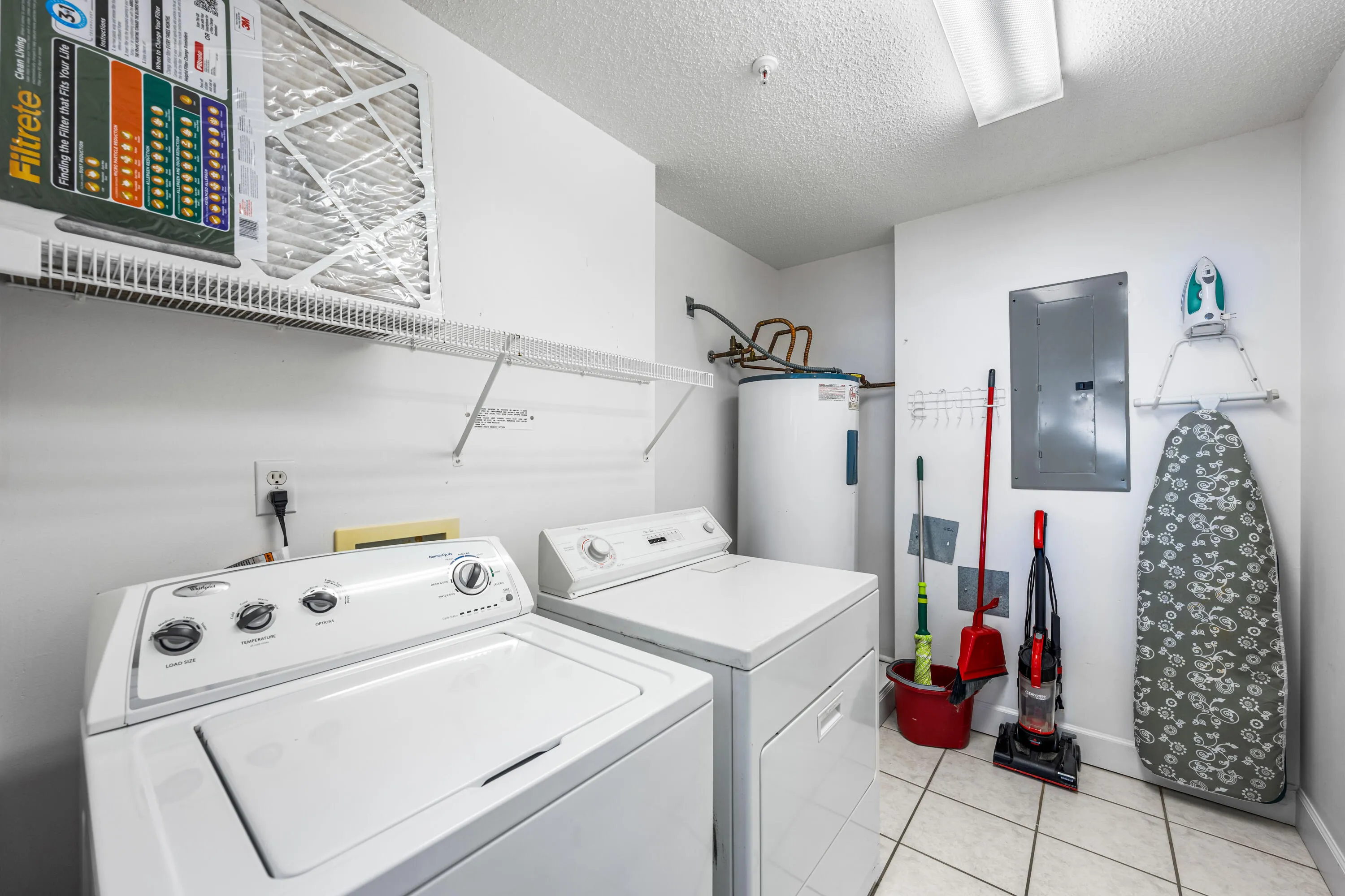 Navarre, Florida 32566, United States, 2 Bedrooms Bedrooms, ,2 BathroomsBathrooms,Residential,Pending,59385