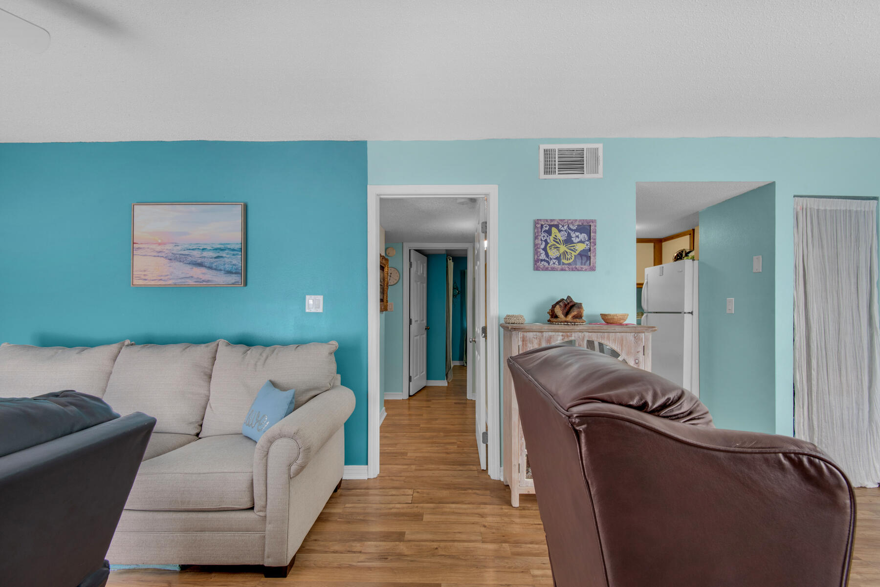 FINISTERRA CONDO - Residential