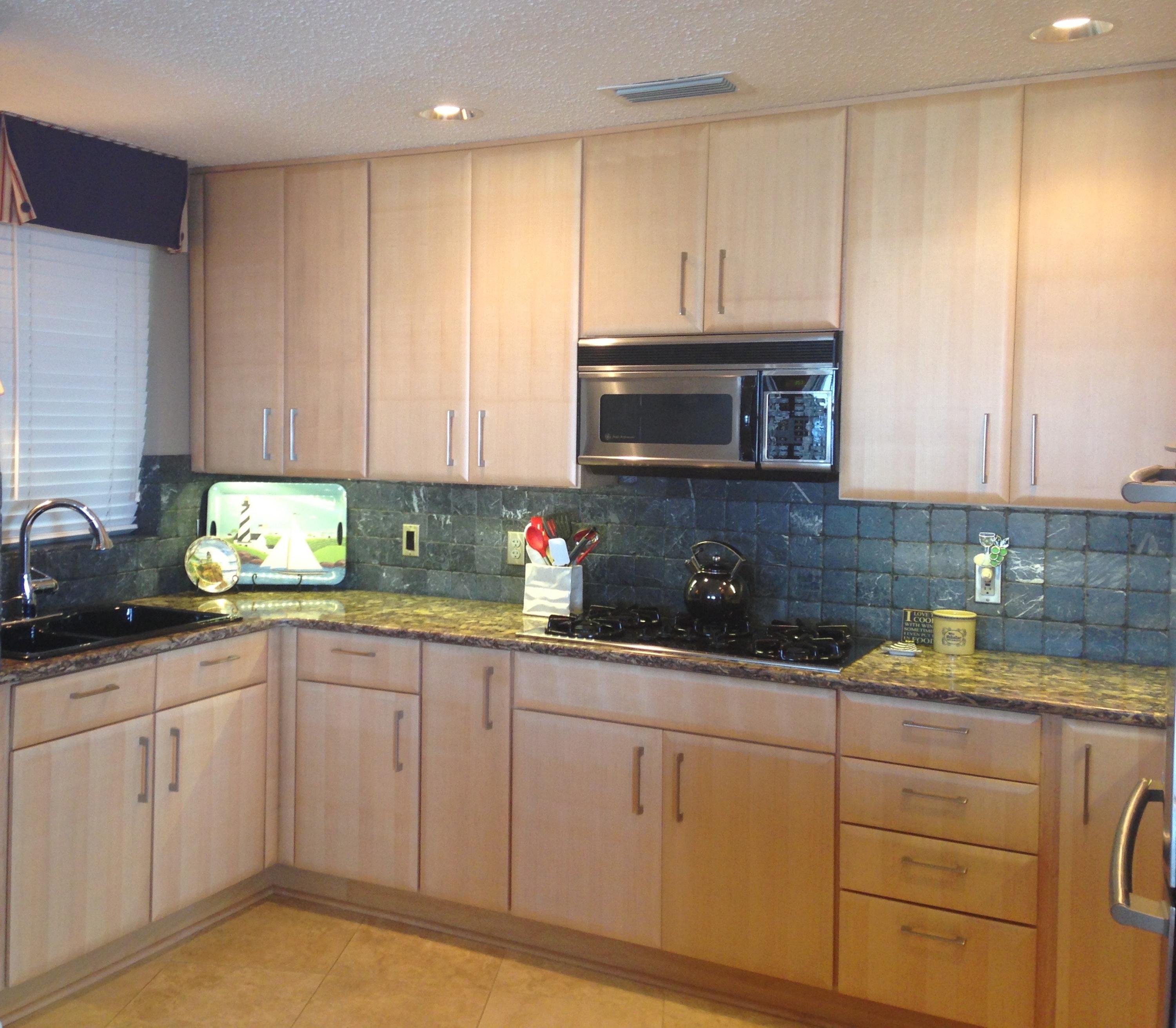 PALM COURT YACHT CLUB - Residential