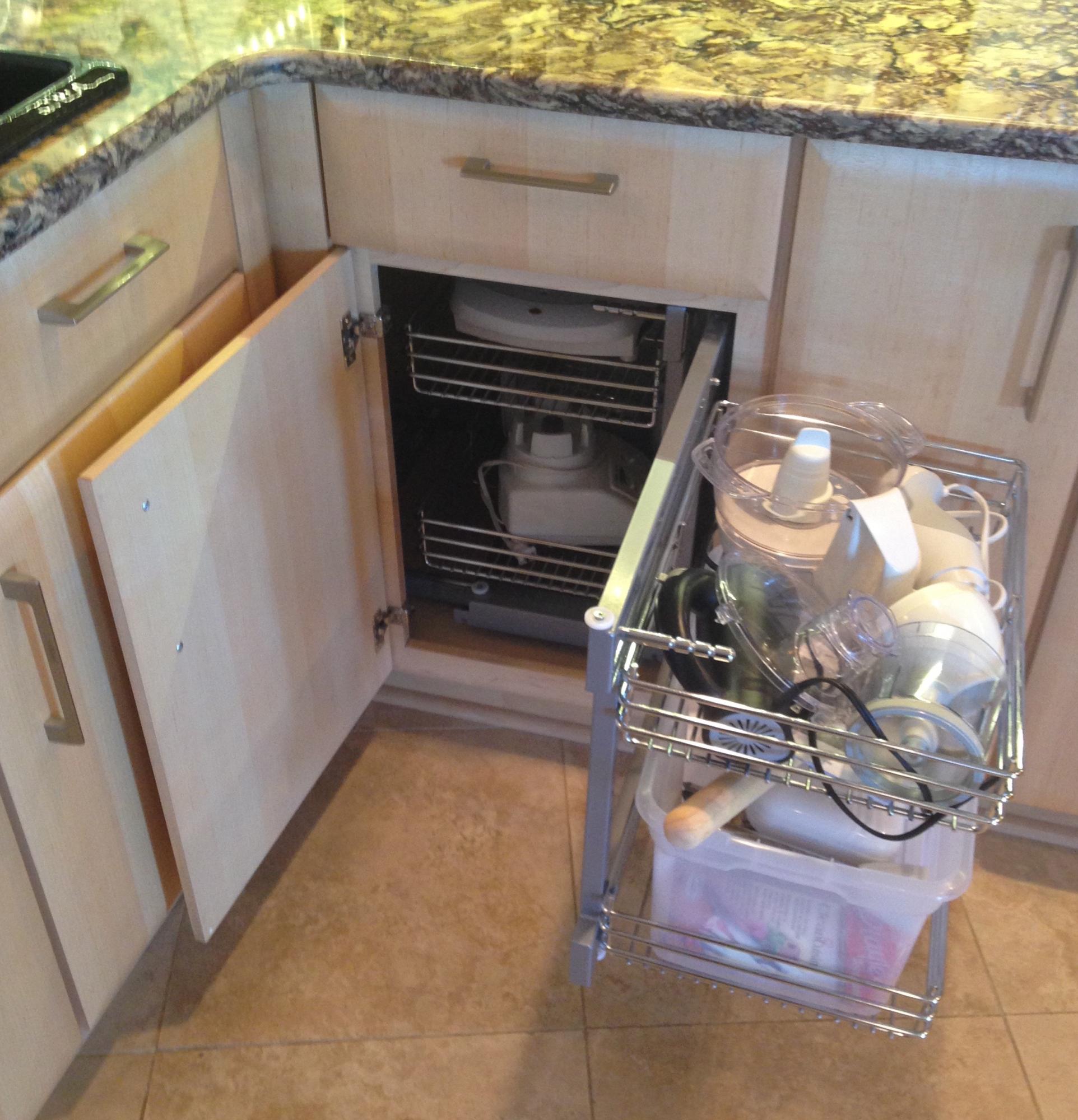 PALM COURT YACHT CLUB - Residential