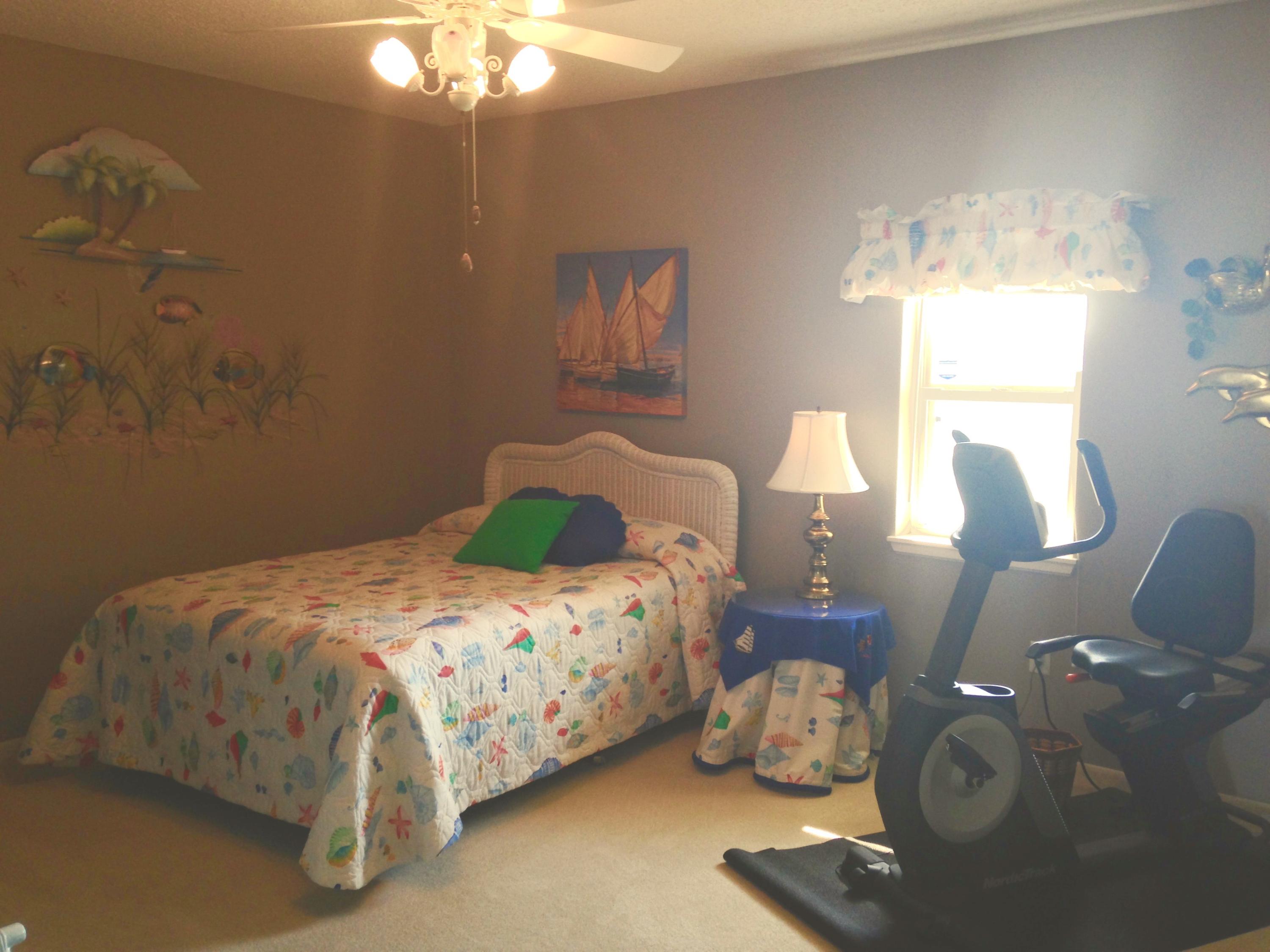 PALM COURT YACHT CLUB - Residential