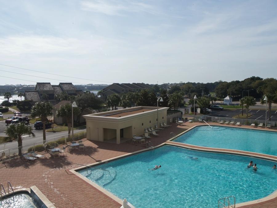 ARIEL DUNES II - Residential