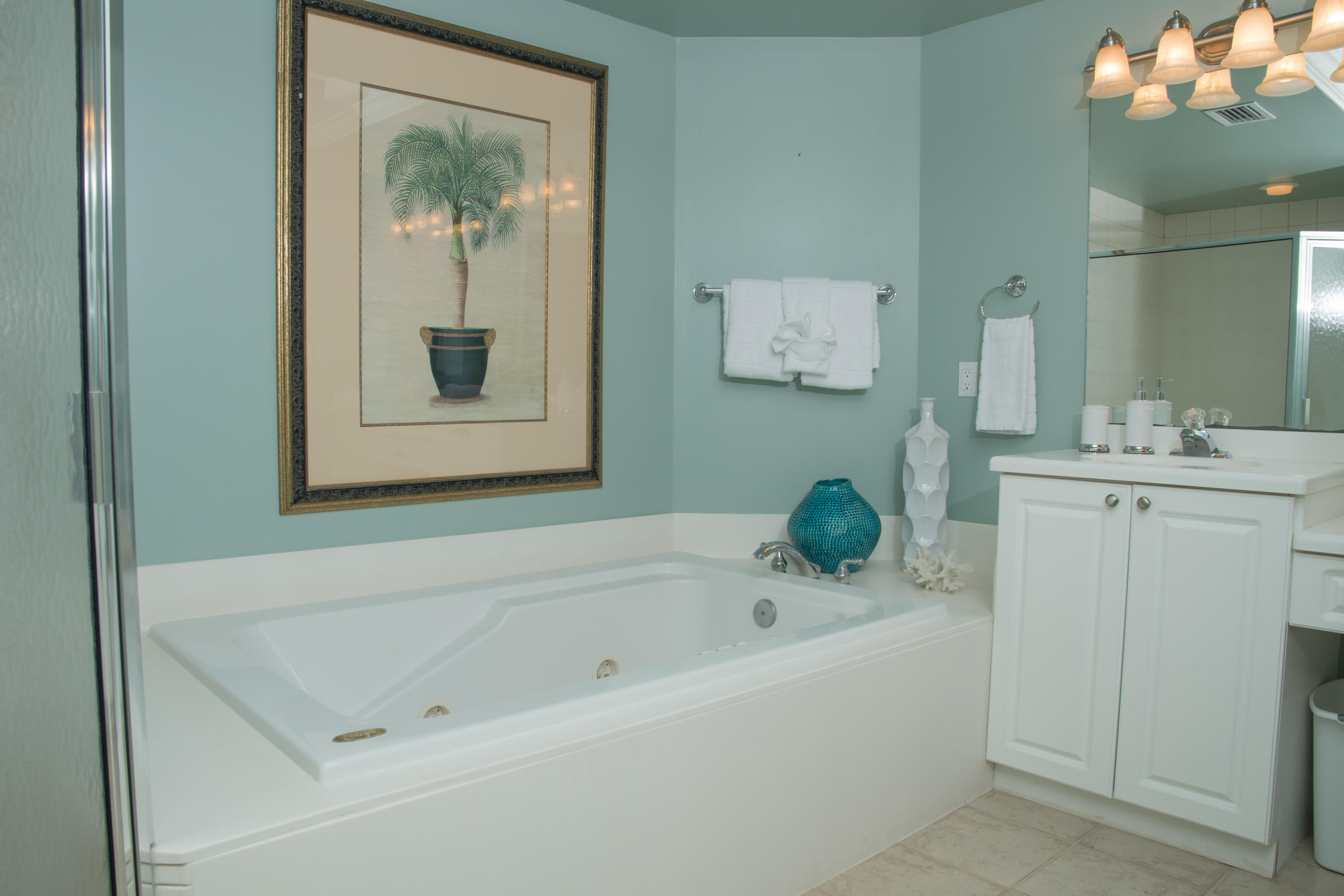 ST. MAARTEN AT SILVER SHELLS - Residential