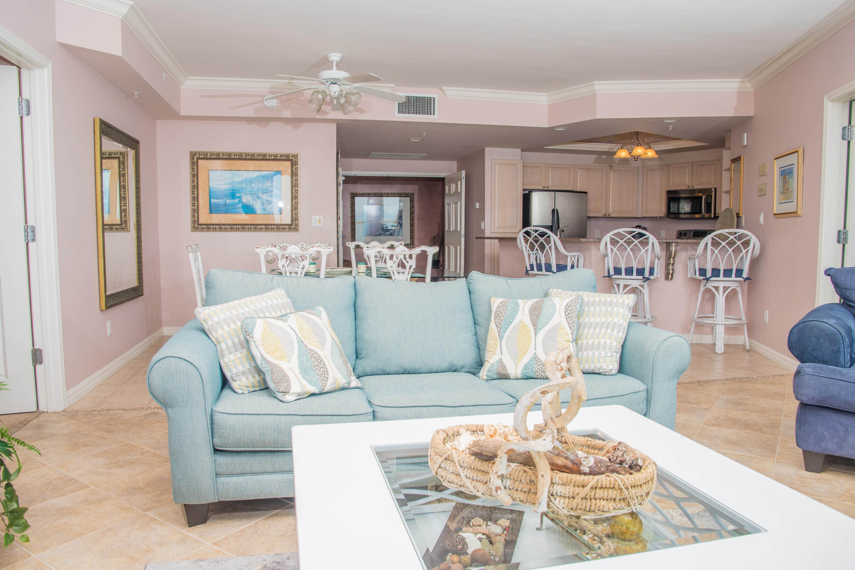 ST. MAARTEN AT SILVER SHELLS - Residential