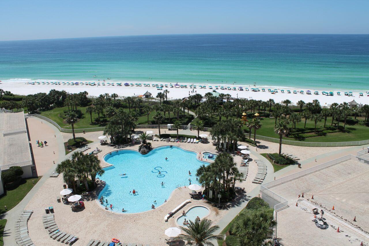 ST. MAARTEN AT SILVER SHELLS - Residential