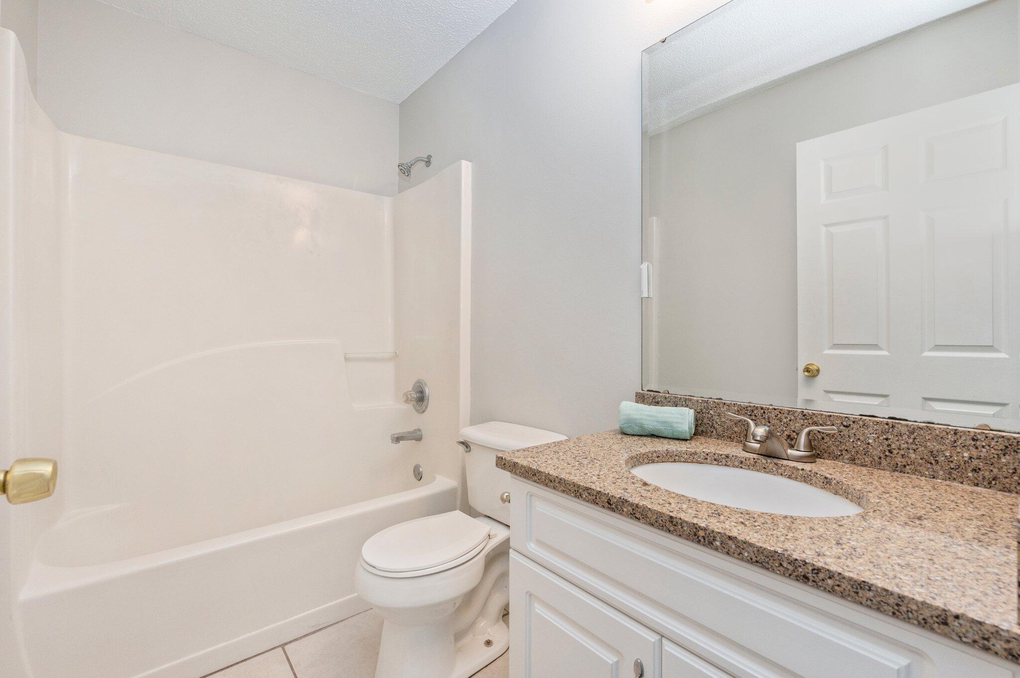 NORTHVIEW ESTATES 7TH ADDN - Residential