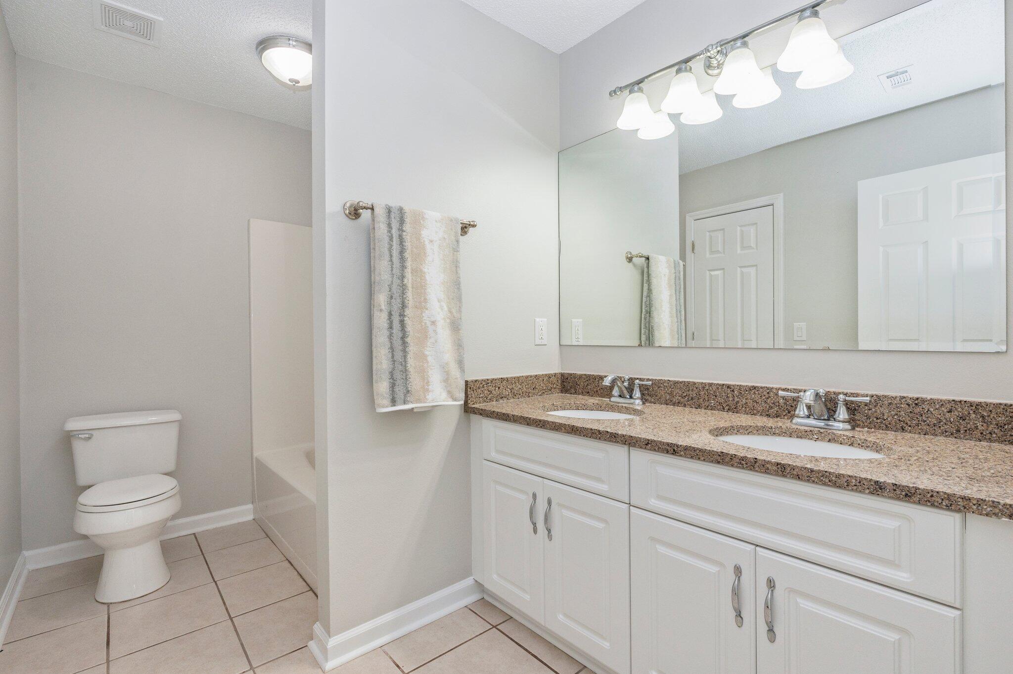 NORTHVIEW ESTATES 7TH ADDN - Residential