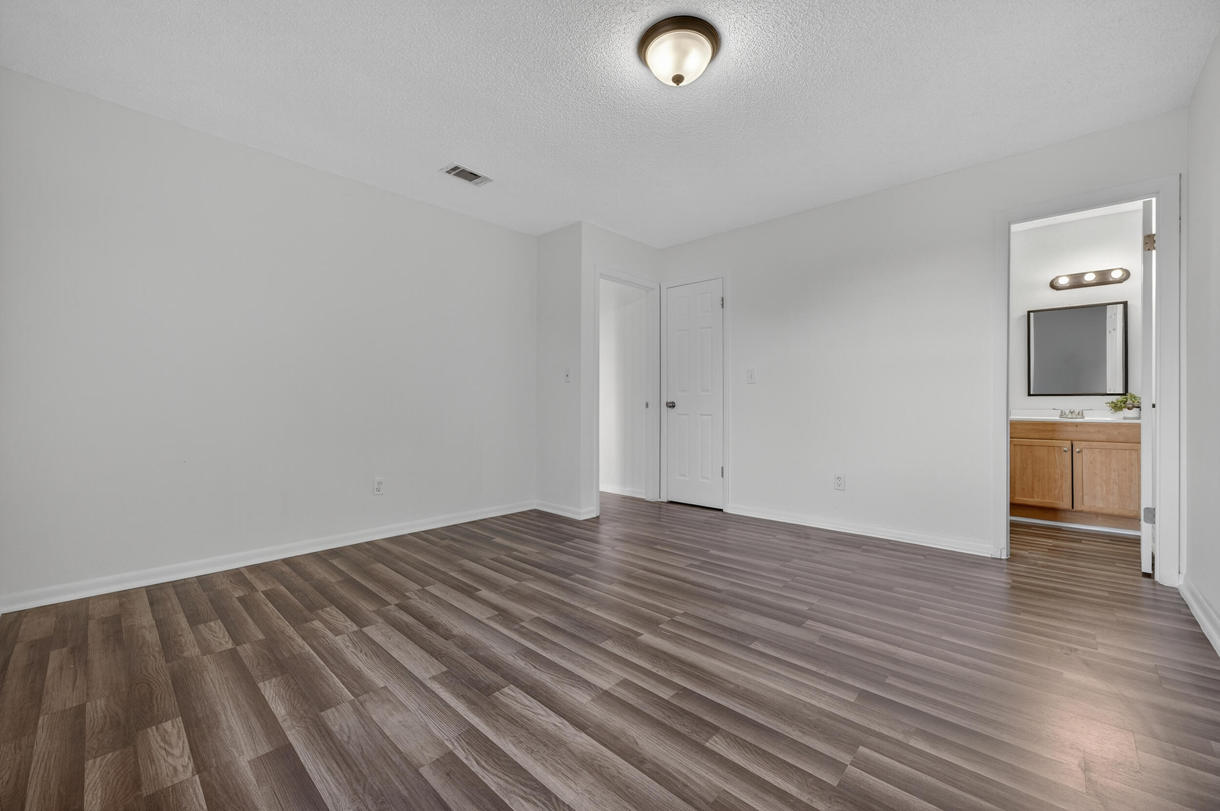 JUNIPER LAKE ESTATES - Residential