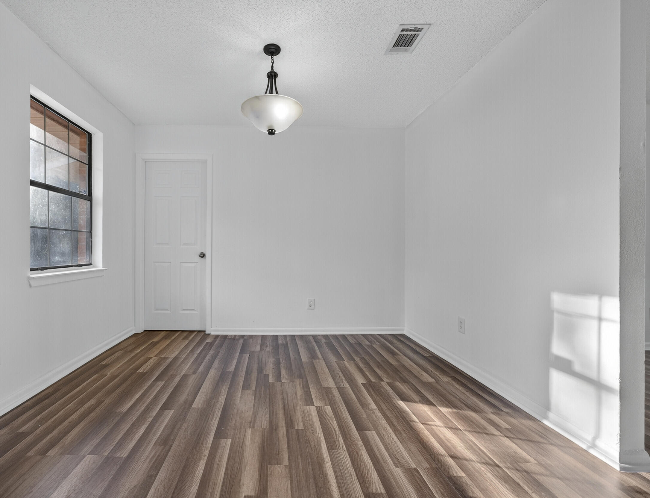 JUNIPER LAKE ESTATES - Residential