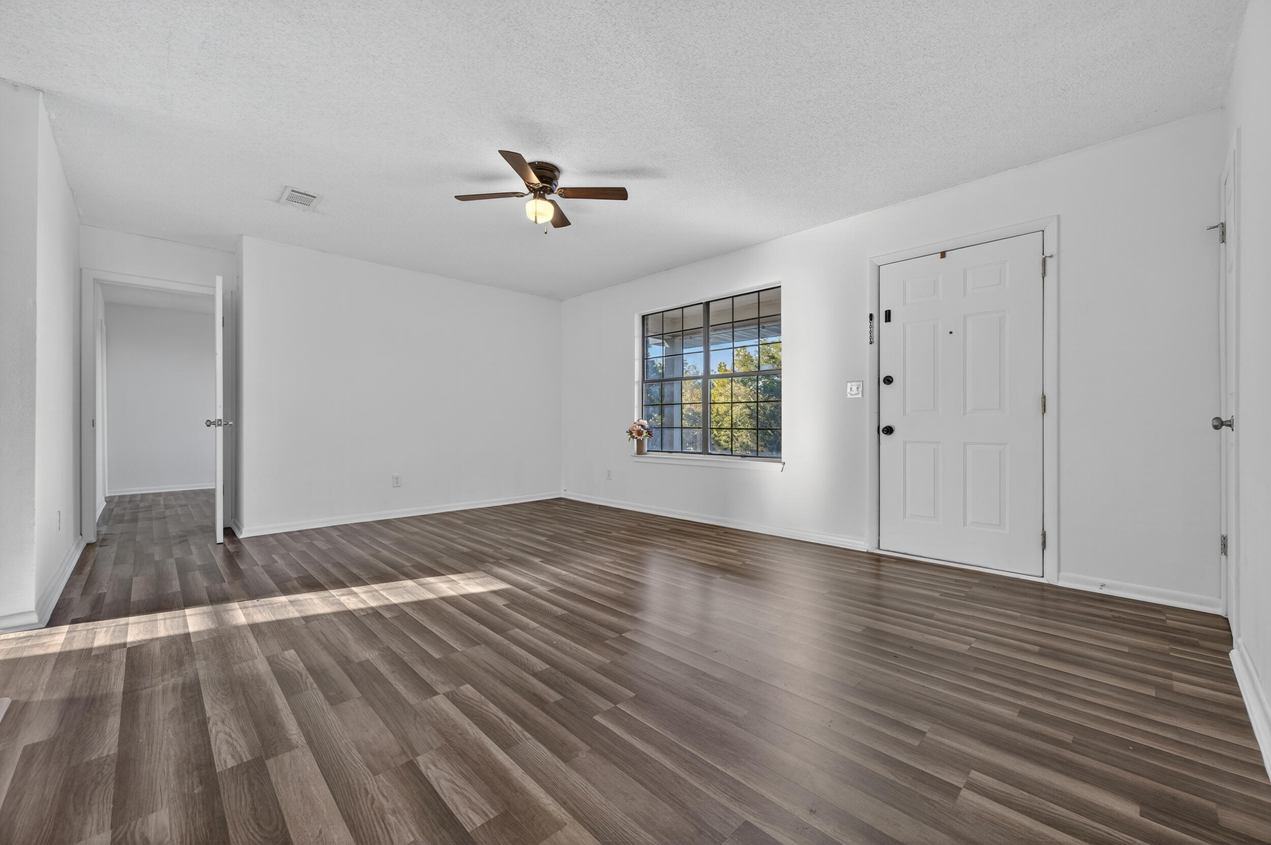 JUNIPER LAKE ESTATES - Residential