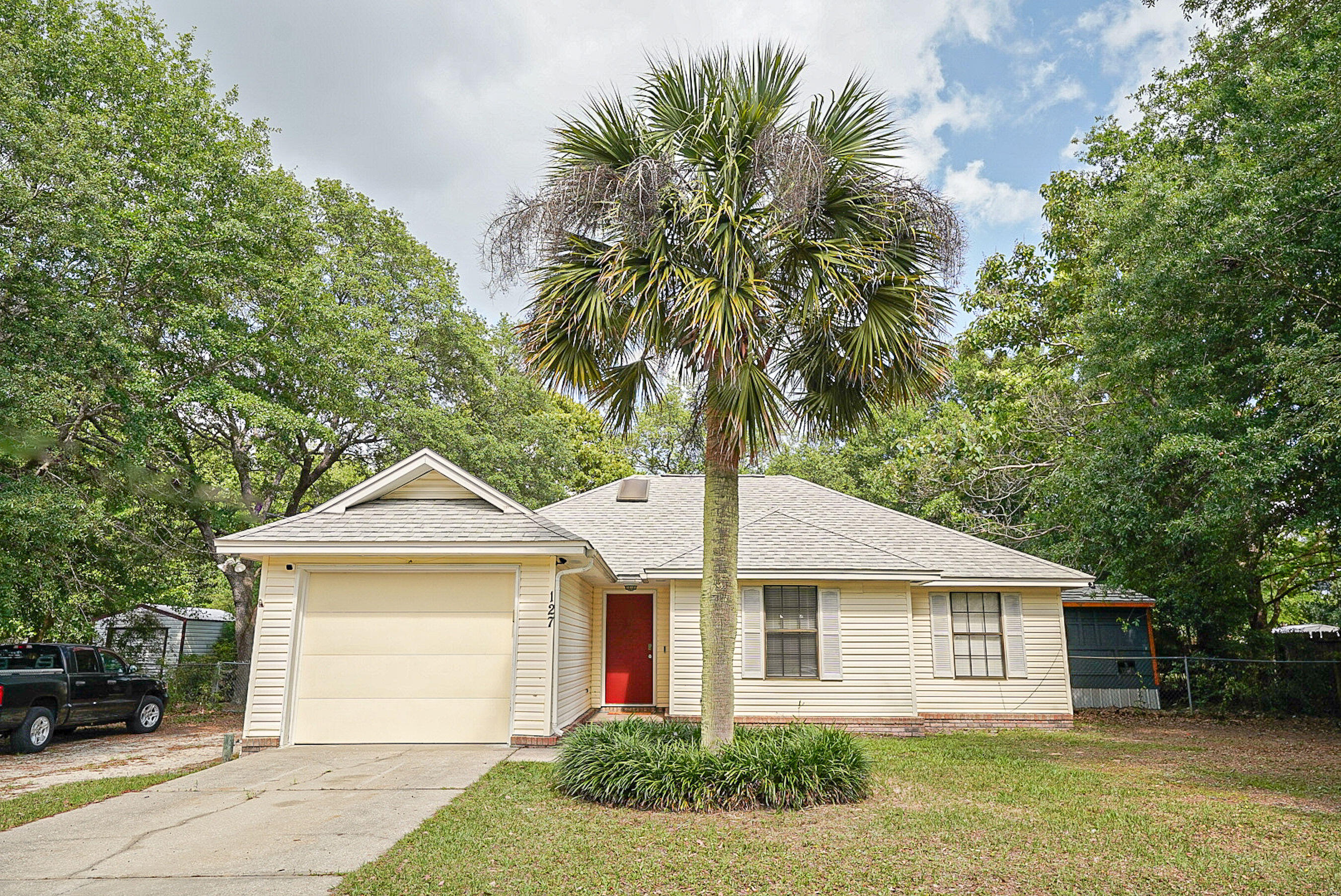 SHOAL WOOD ESTATES 1ST PH 2 - Residential