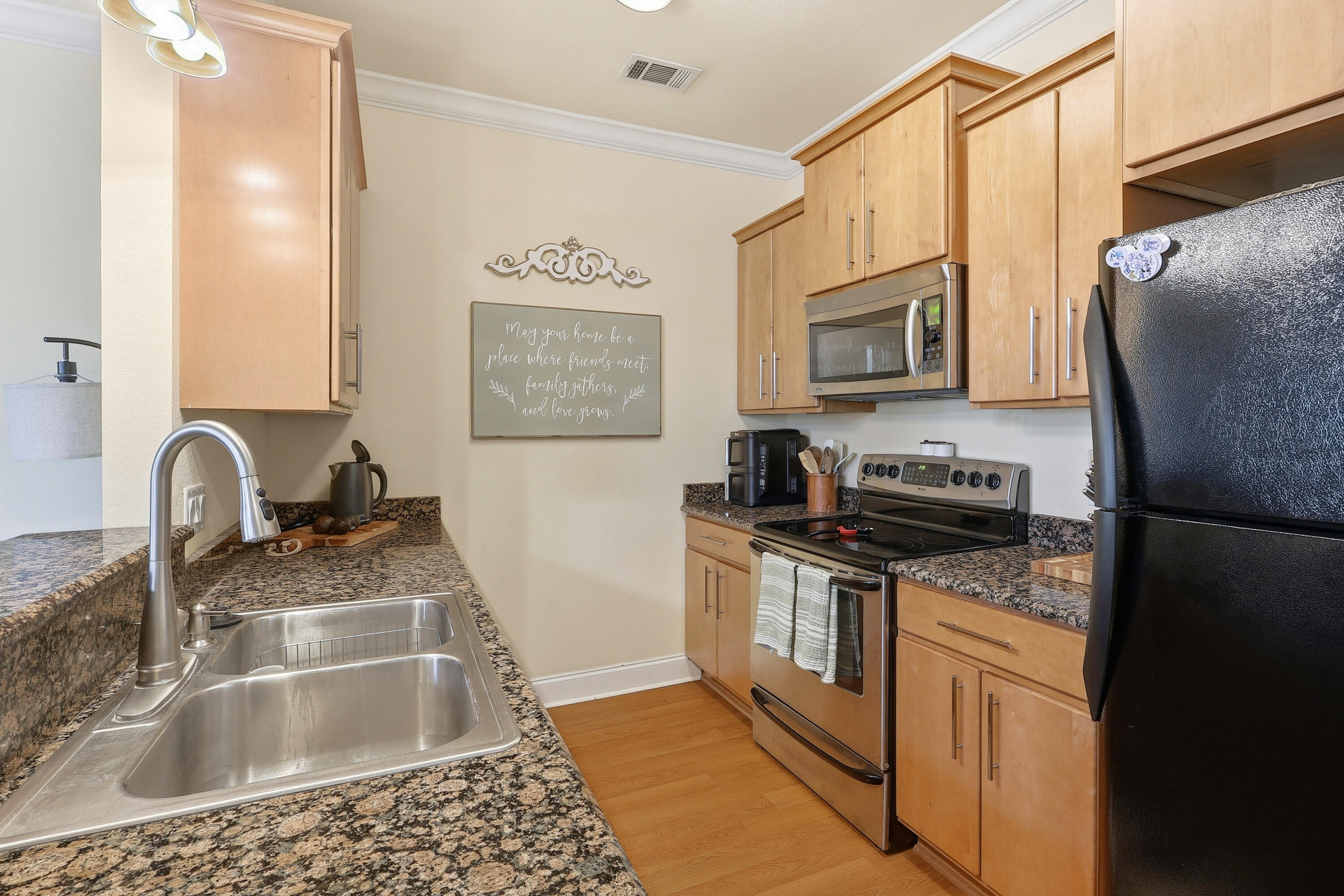 JEAN LEA T/H - Residential