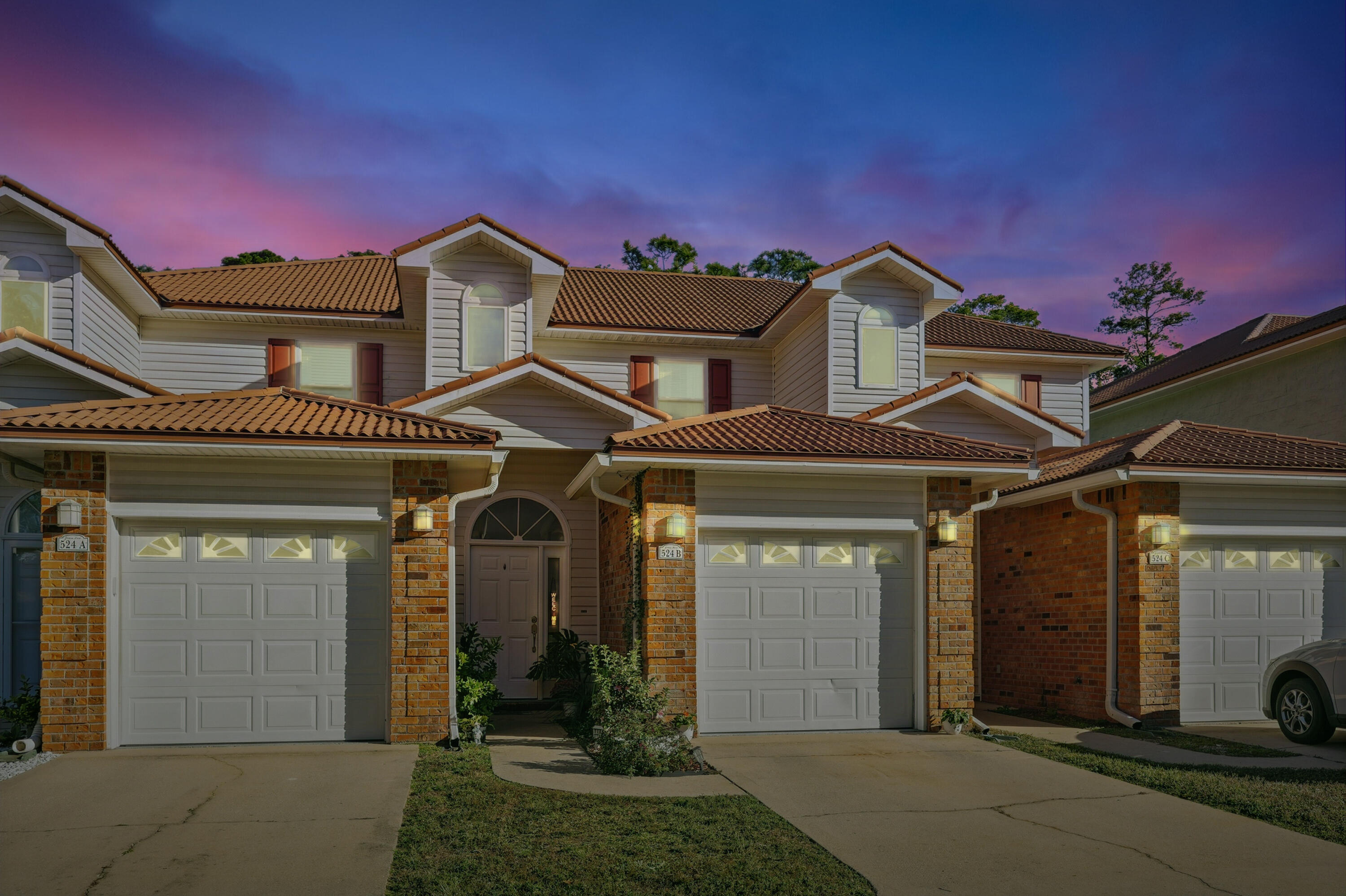 JEAN LEA T/H - Residential