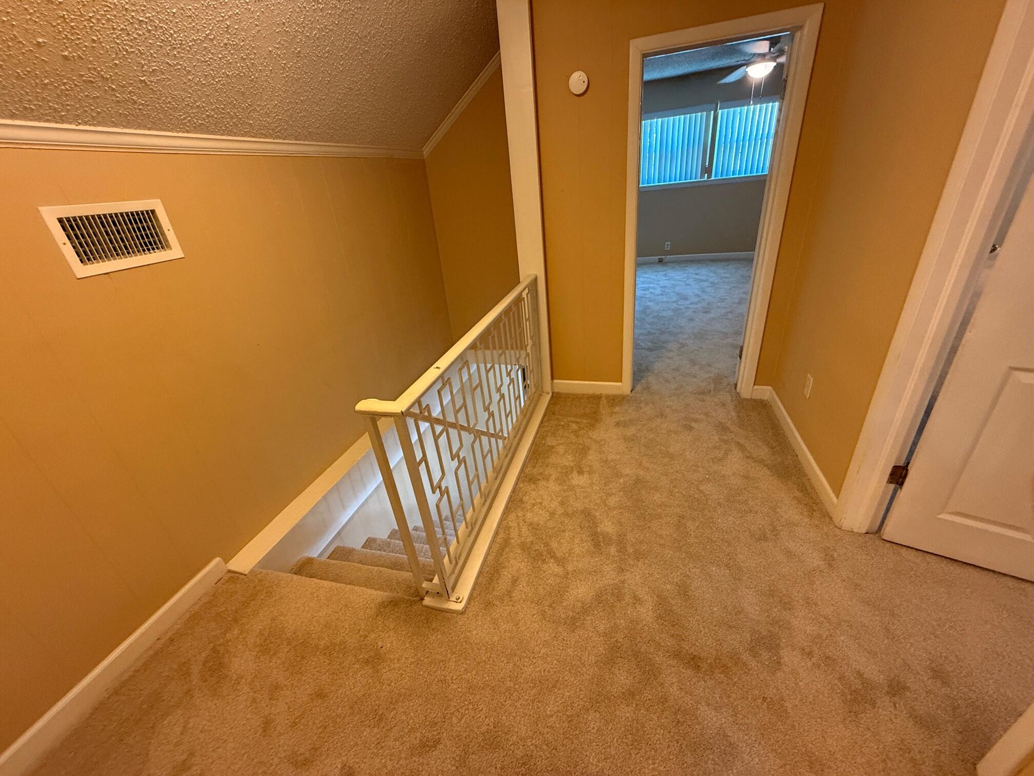 CLOVERDALE S/D 1ST ADDN - Residential