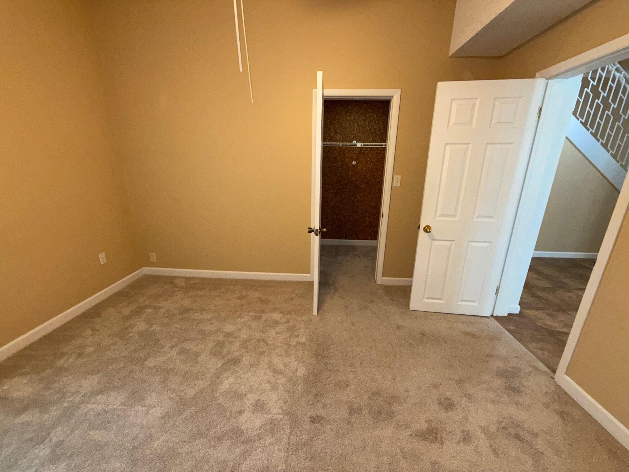 CLOVERDALE S/D 1ST ADDN - Residential