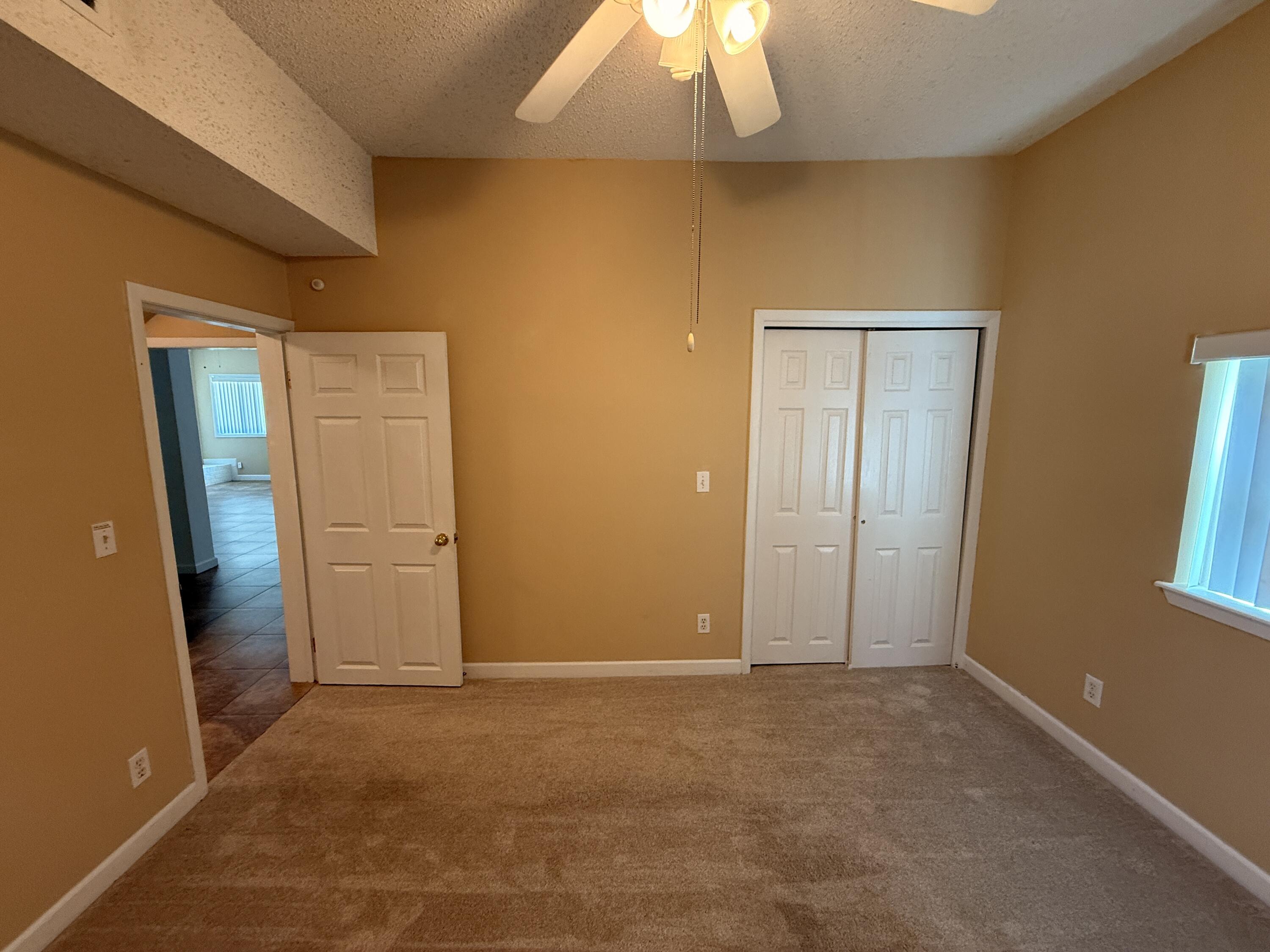 CLOVERDALE S/D 1ST ADDN - Residential
