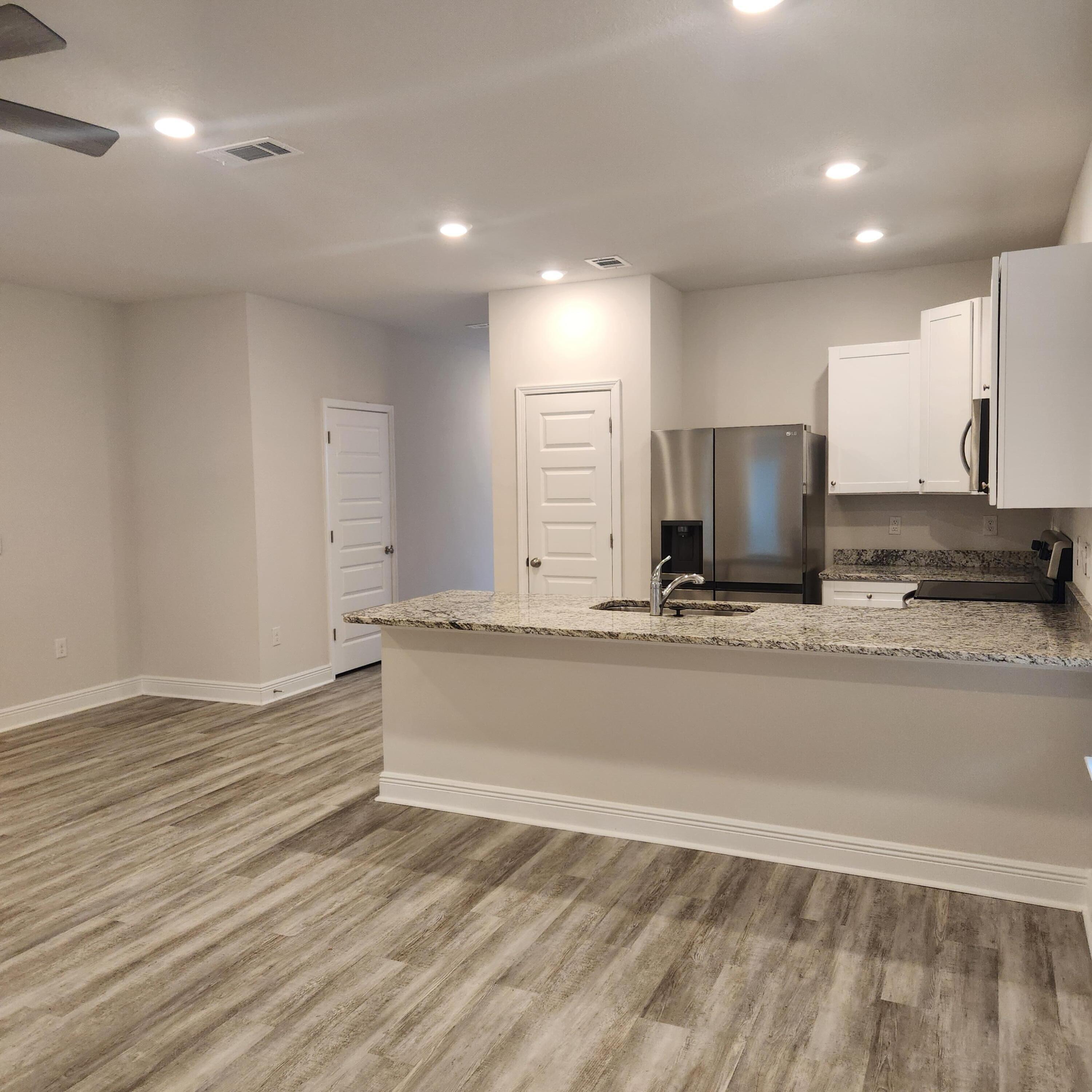 Coopers Landing - Residential Lease