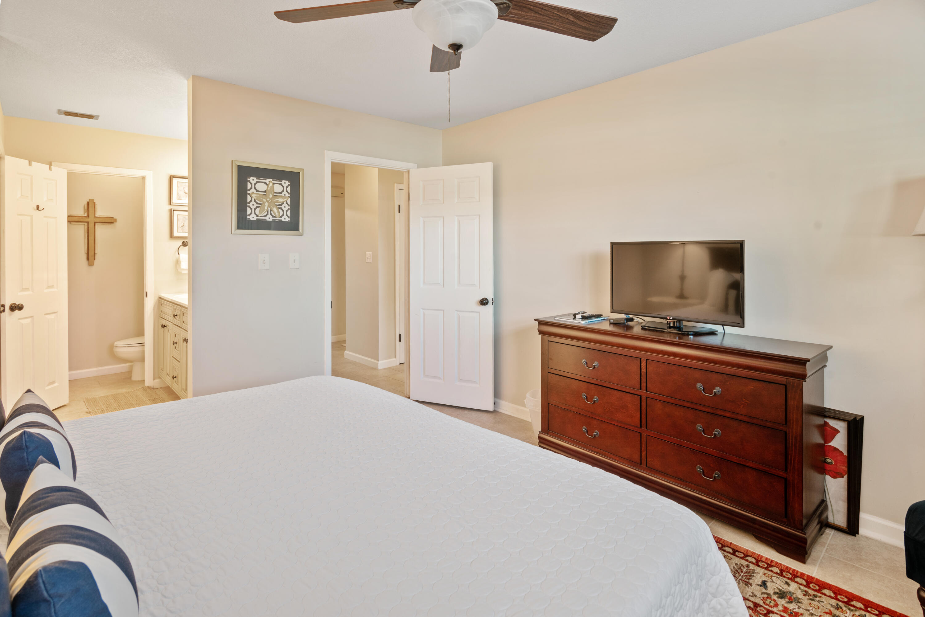 GARDEN VILLAS PH 1 - Residential