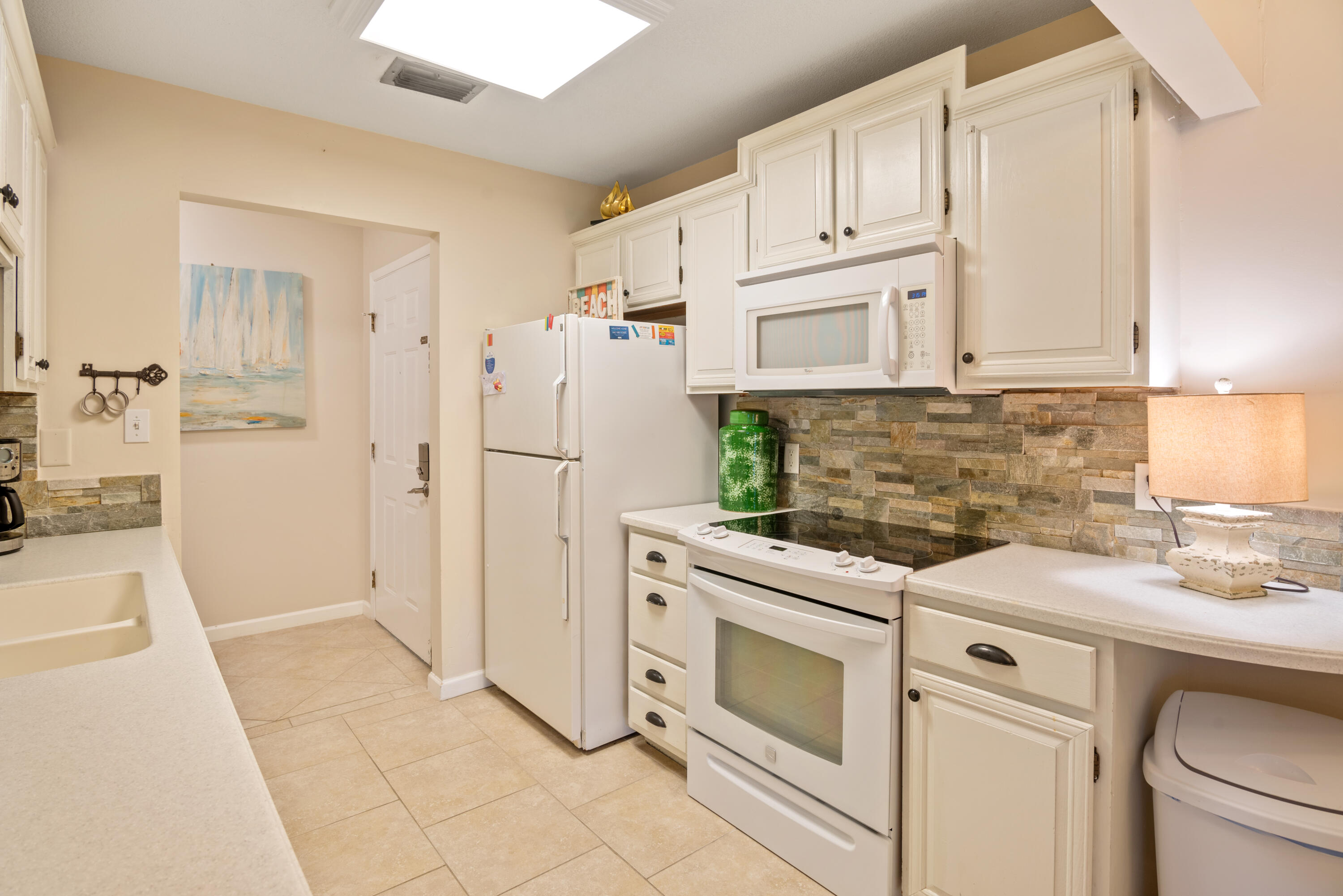 GARDEN VILLAS PH 1 - Residential