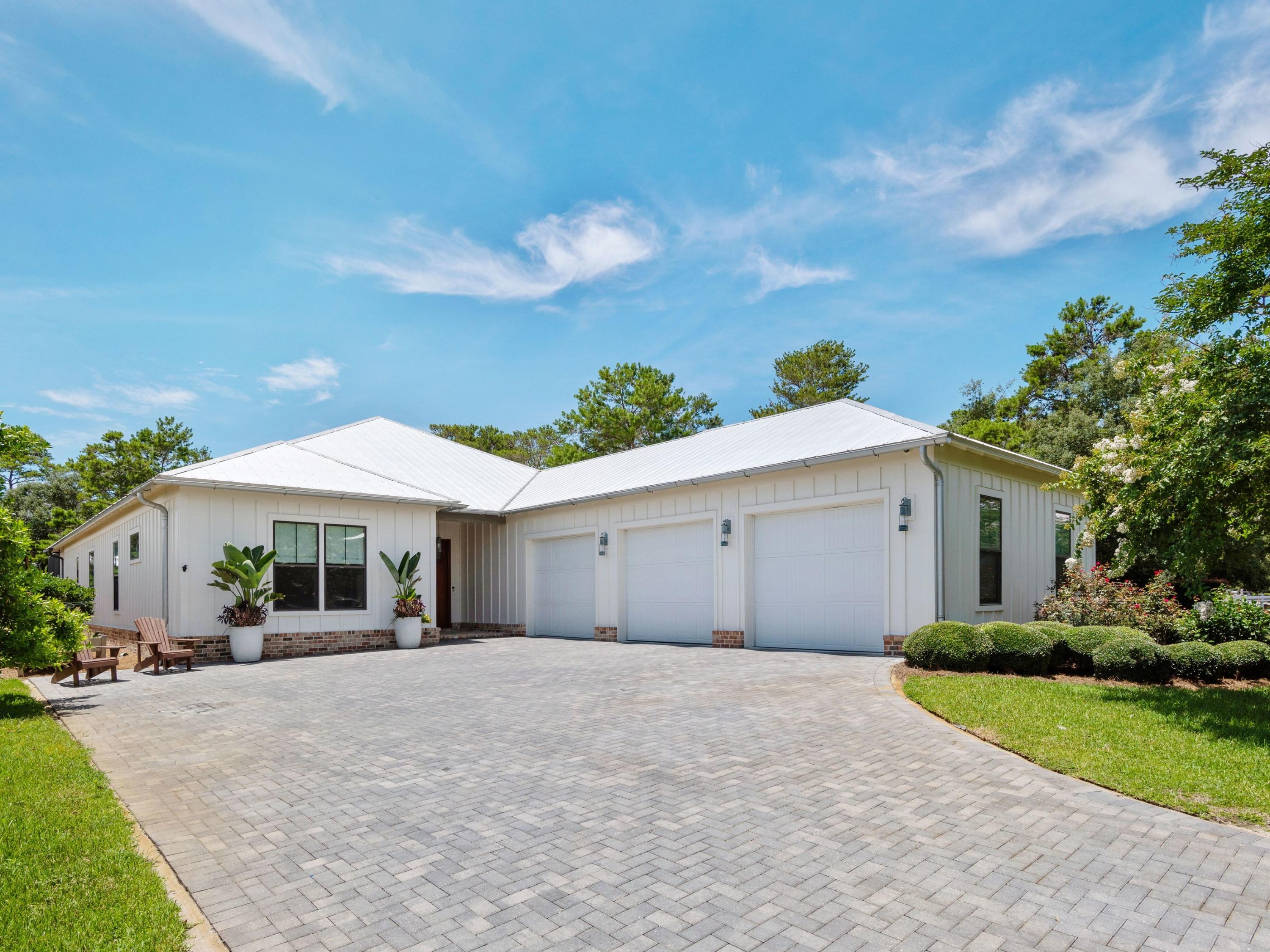 SEAGROVE VILLAGE 7TH ADD - Residential