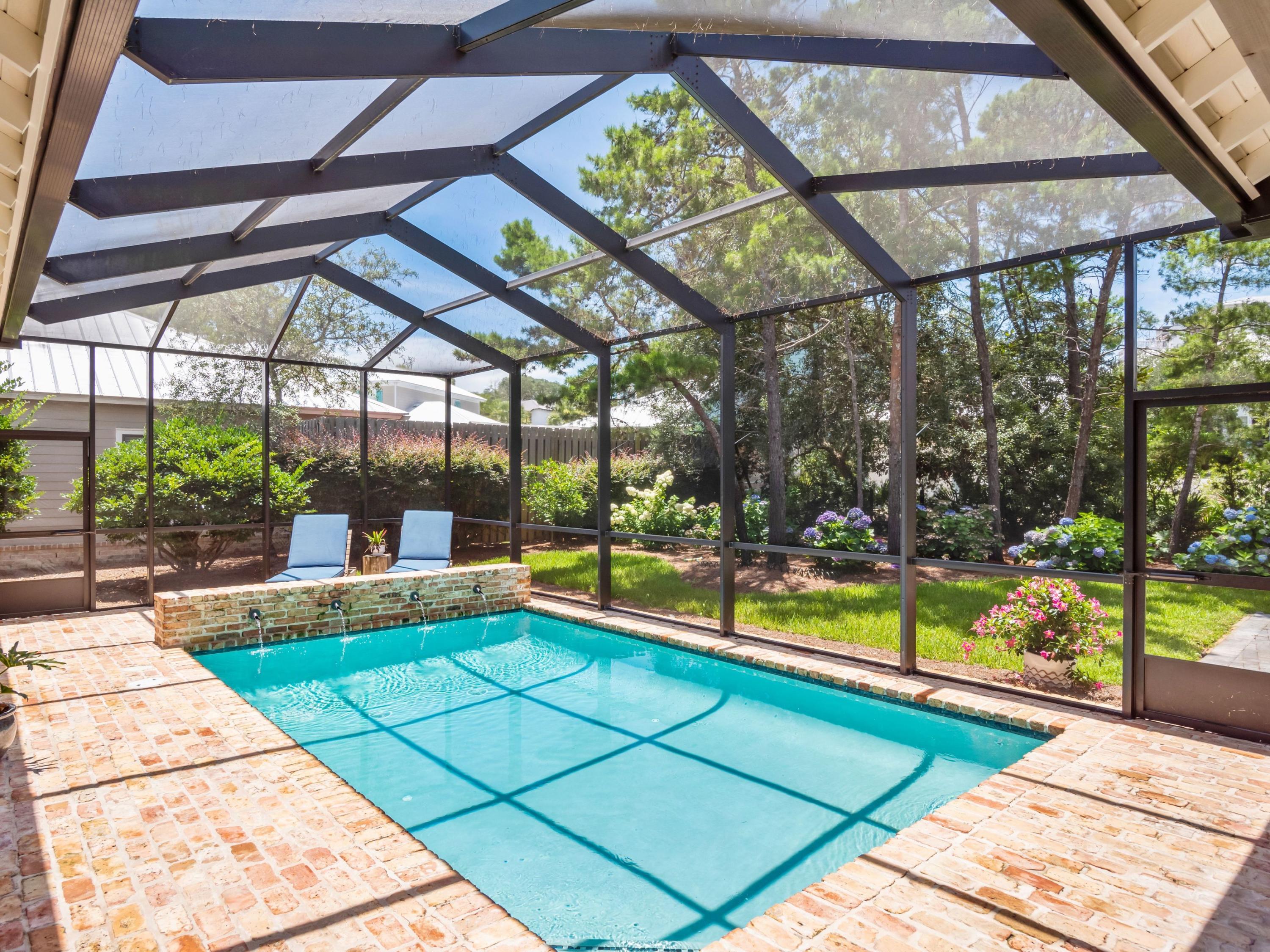 SEAGROVE VILLAGE 7TH ADD - Residential
